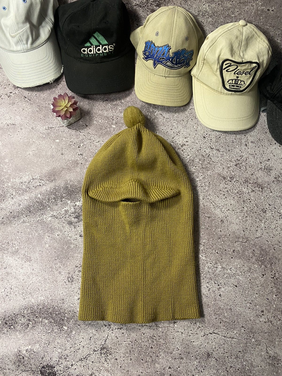 Pre-owned Avant Garde Y2k Hype Balaclava Hat Knitted Distressed In Mustard