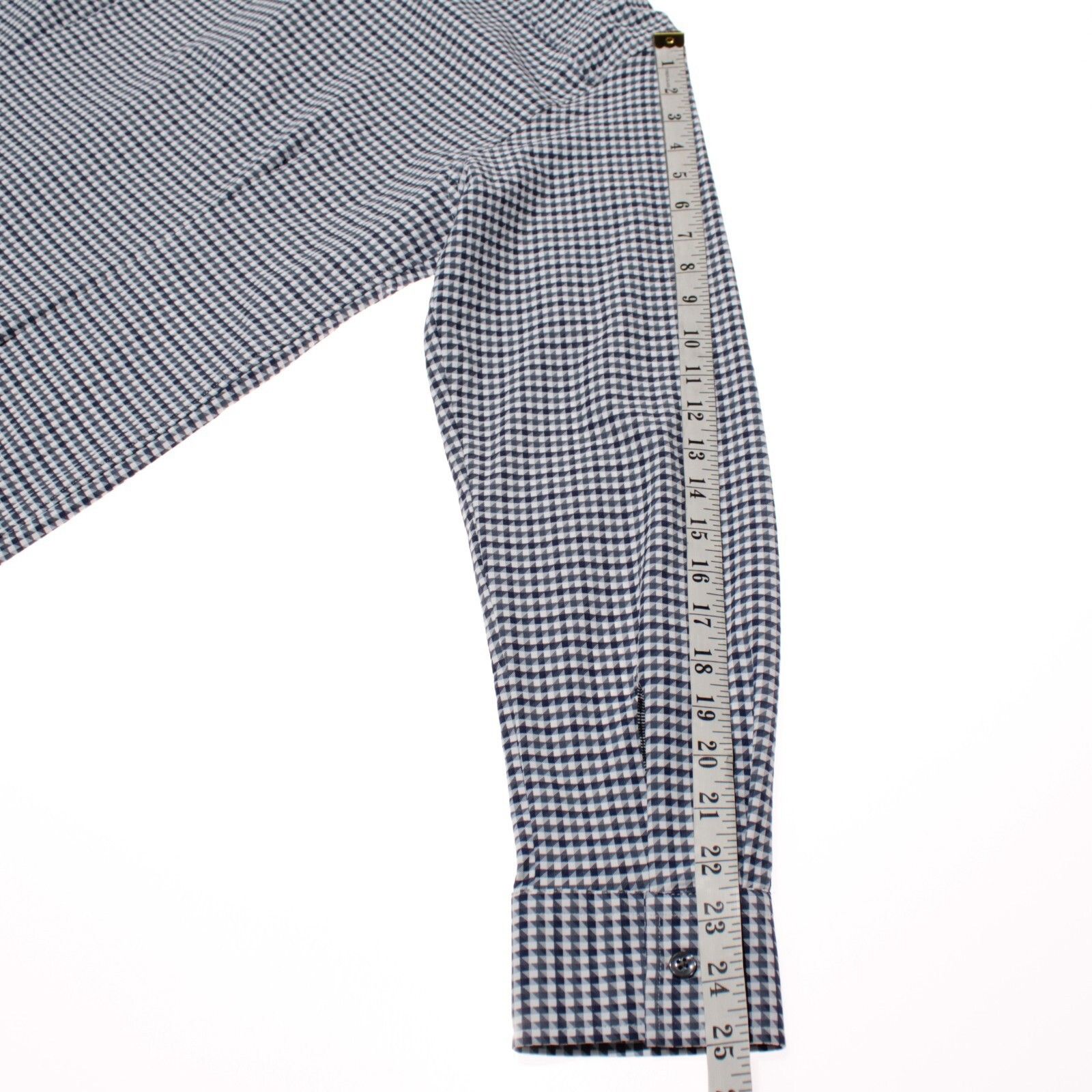 Robert Graham Robert Graham New with tags Shirt Size L US In Blue Size US L / EU 52-54 / 3 - 5 Thumbnail