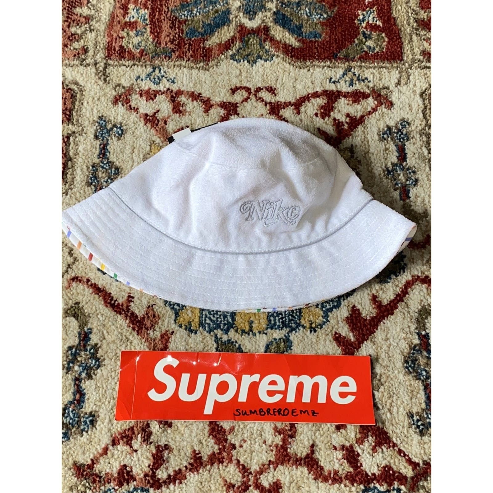 Nike Nike Reversible Bucket Hat Size ONE SIZE - 1 Thumbnail