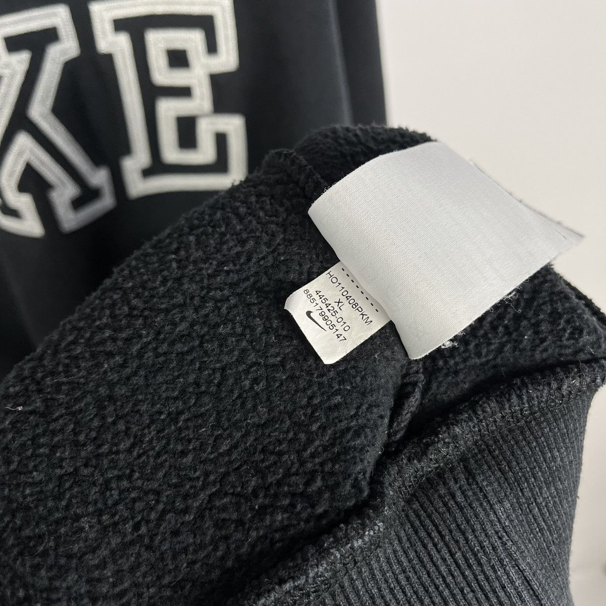 Nike Vintage Nike Big Logo y2k faded sweatshirt 90’s Size US XL / EU 56 / 4 - 14 Thumbnail