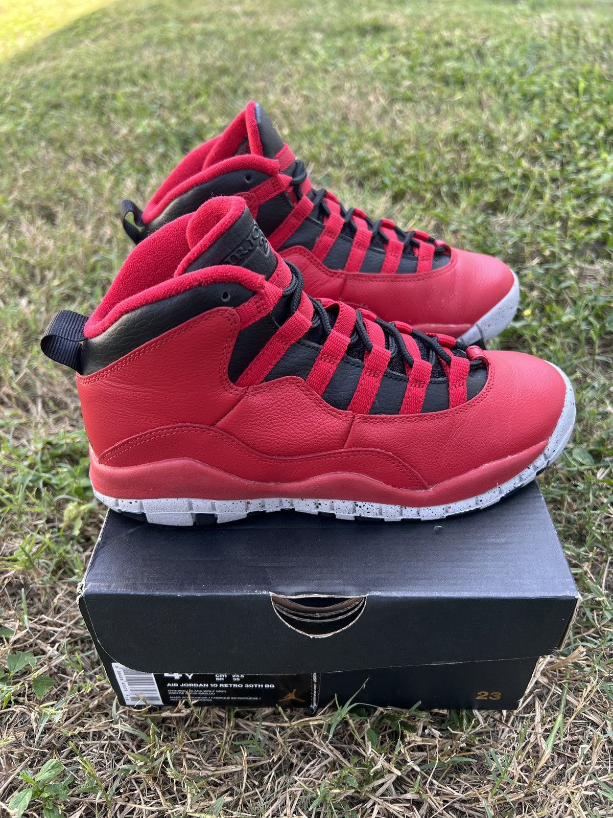 Jordan Brand × Nike Air Jordan 10 “Bulls Over Broadway” Size US 4.5 / IT 34.5 - 1 Thumbnail