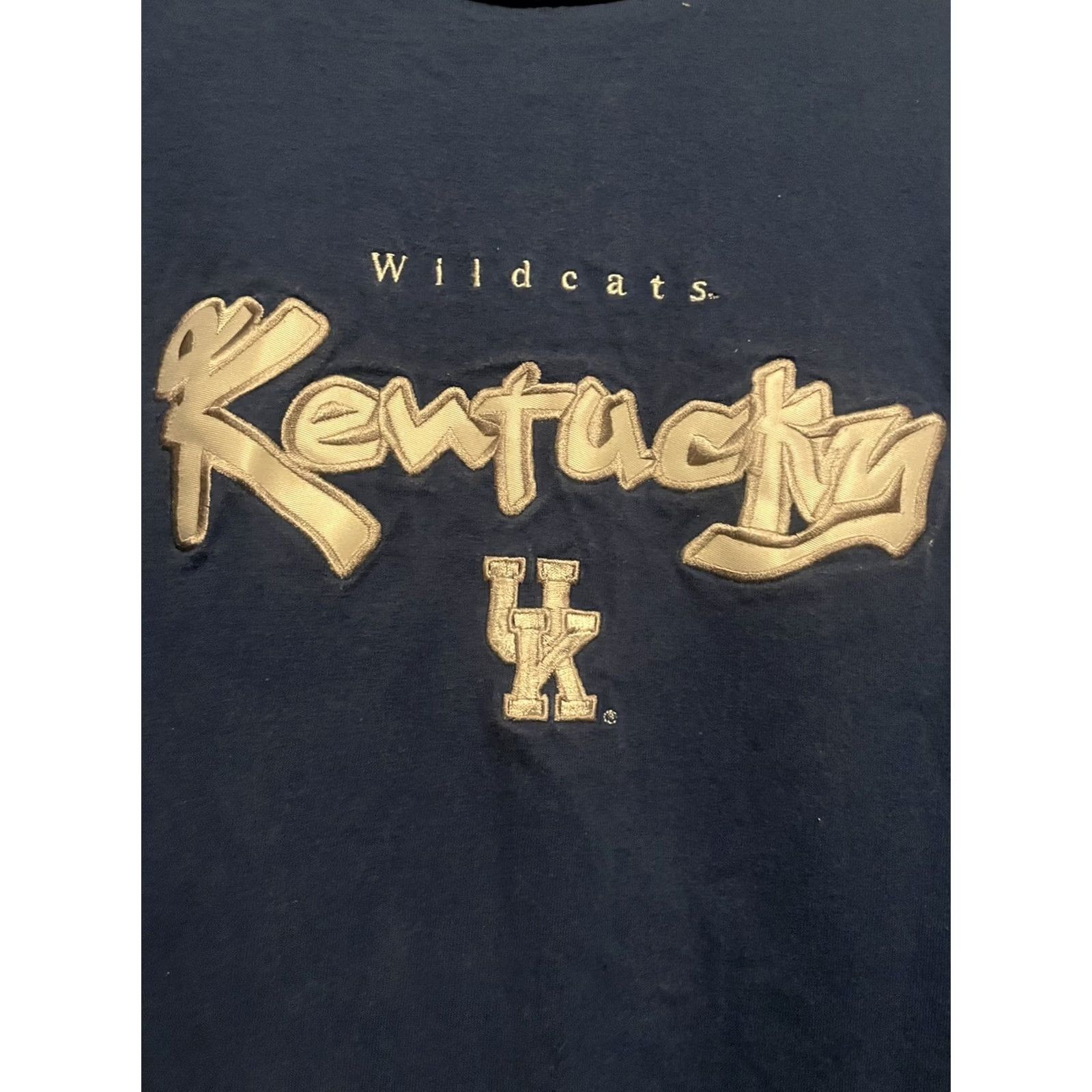 NCAA VINTAGE 90s Sport Attack NCAA Kentucky Wildcats Embroidered T Shirt XL Blue Mens Short Sleeve Size US XL / EU 56 / 4 - 2 Thumbnail
