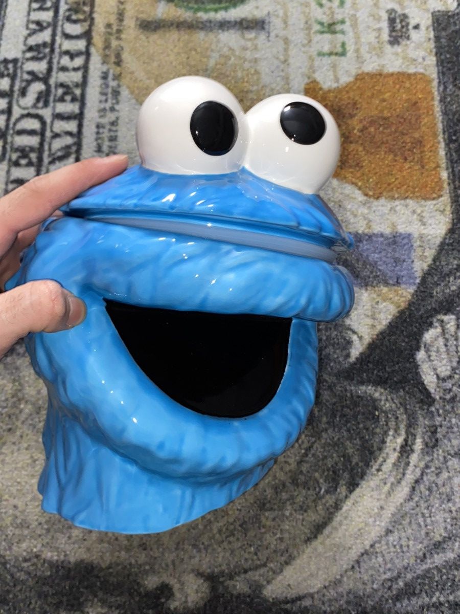 Kith Kith x Sesame Street Cookie Monster Cookie Jar Size ONE SIZE - 2 Thumbnail