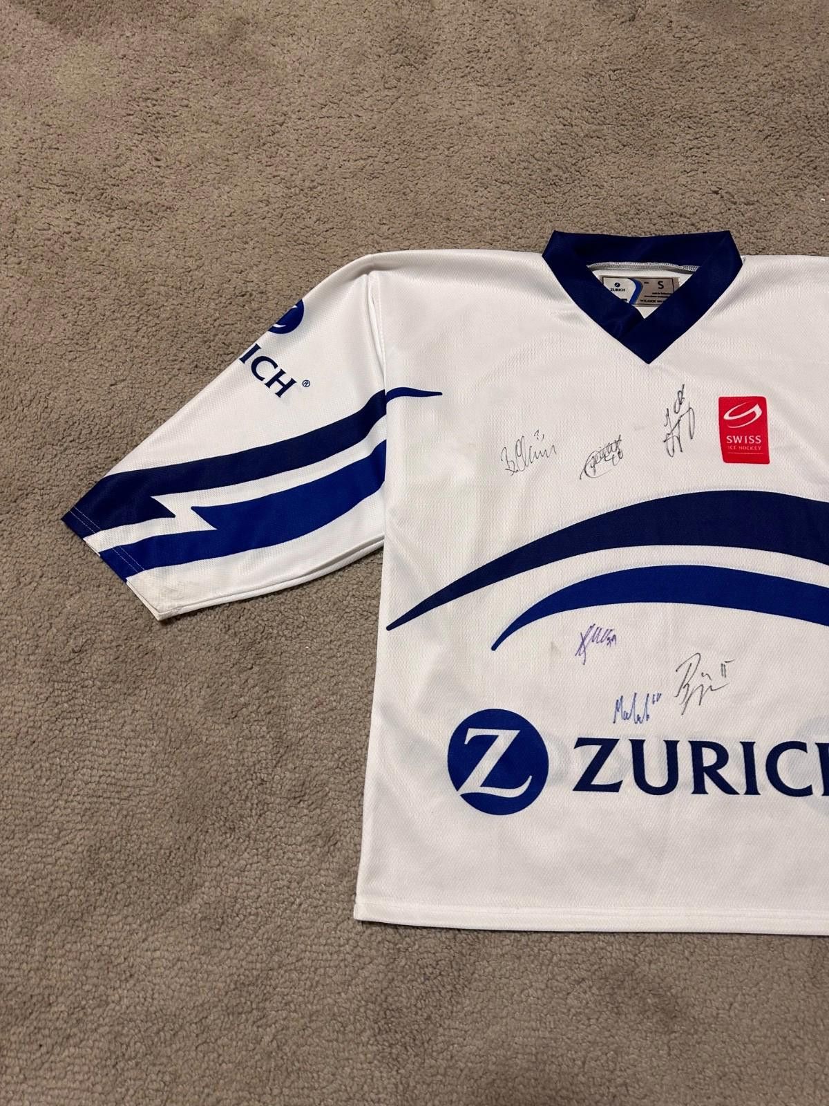 Other Vintage Zurich Switzerland Ice Hockey Jersey White Size S Size US S / EU 44-46 / 1 - 2 Thumbnail