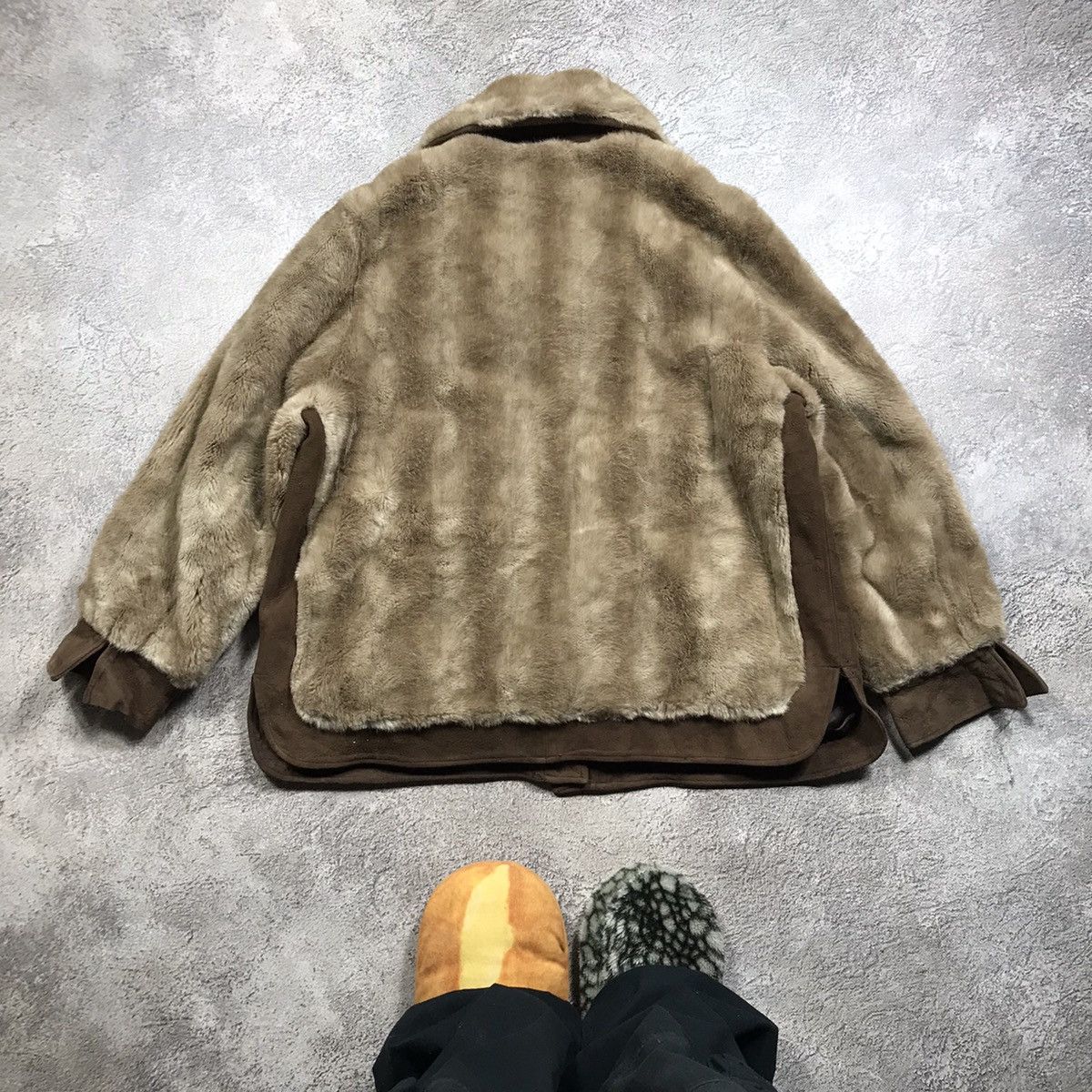 Vintage Vintage 90s Faded Fur Collar Jacket Gorpcore Tan Relaxed L Size L / US 10 / IT 46 - 6 Thumbnail