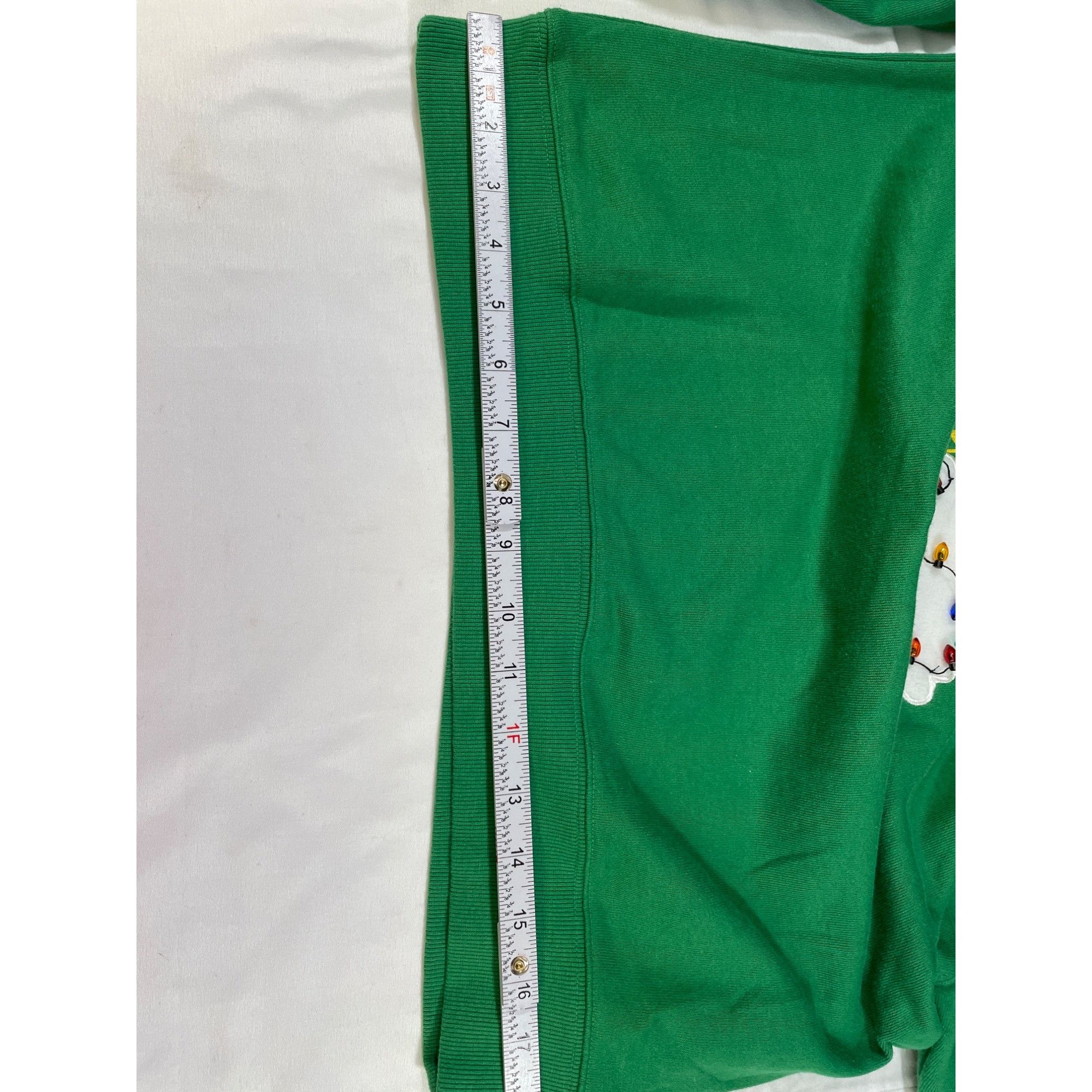 Forever 21 Fleece Navidad womens Christmas Sweatshirt Size M SKU 6973 Size M / US 6-8 / IT 42-44 - 8 Thumbnail