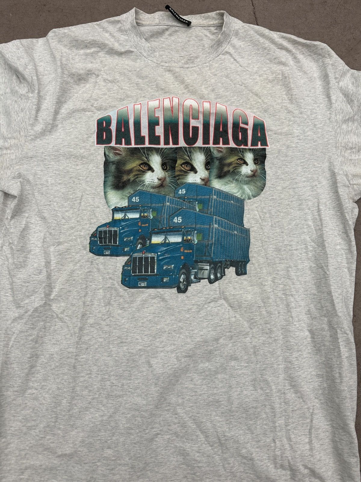 Balenciaga Balenciaga "Do It Yourself T" Size US L / EU 52-54 / 3 - 2 Thumbnail
