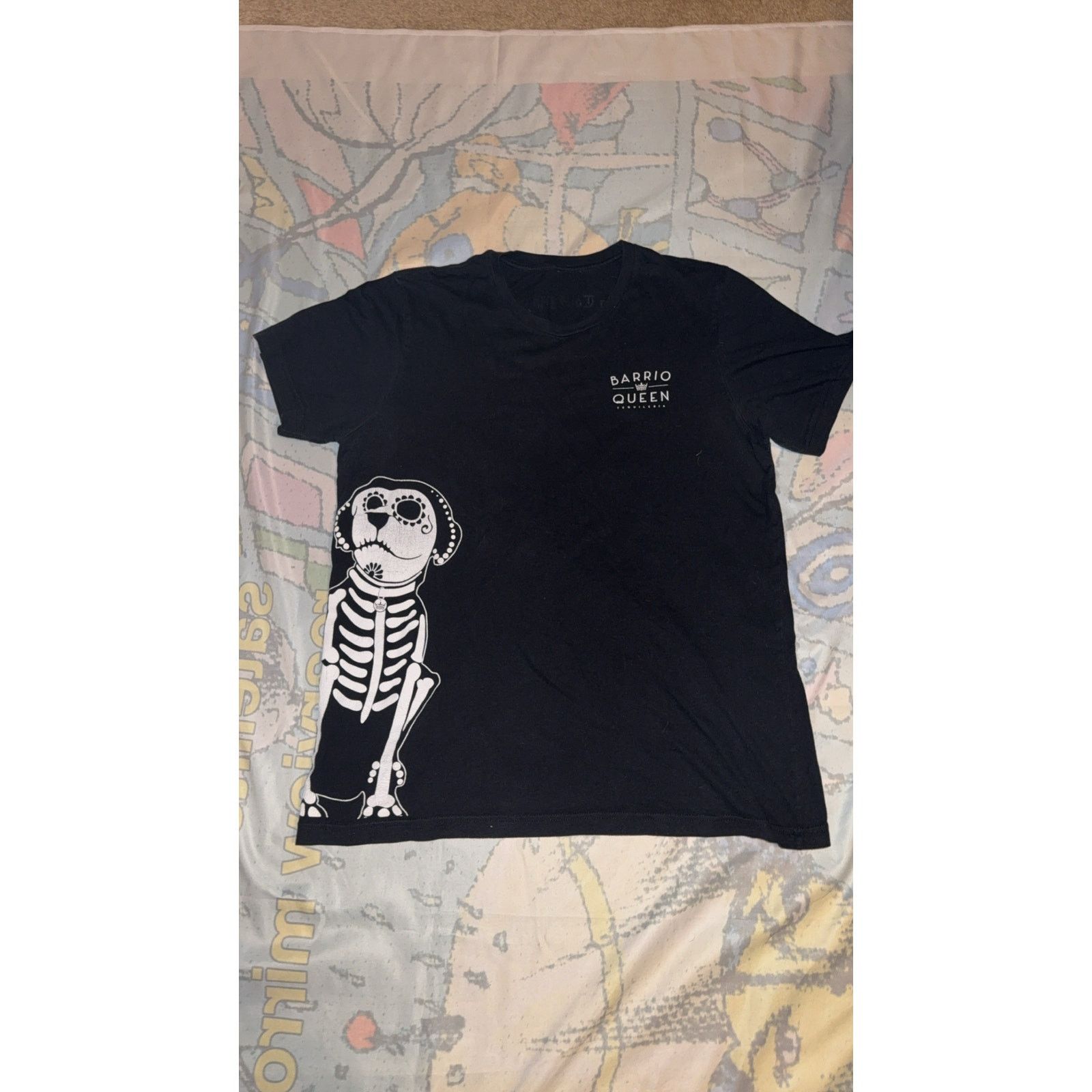 Other Barrio Queen Graphic Tee - Stylish & Comfortable! Size S / US 4 / IT 40 - 1 Thumbnail