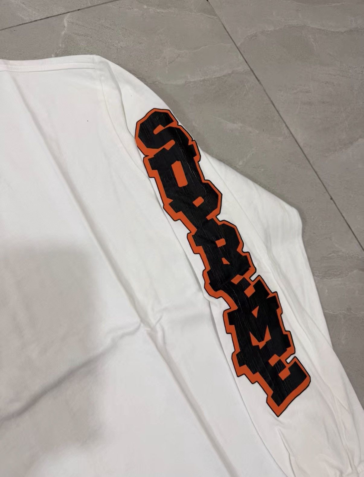 Supreme Supreme SS26 WEEK1 Cracked Sleeve L/S Top J34 Size US M / EU 48-50 / 2 - 4 Thumbnail