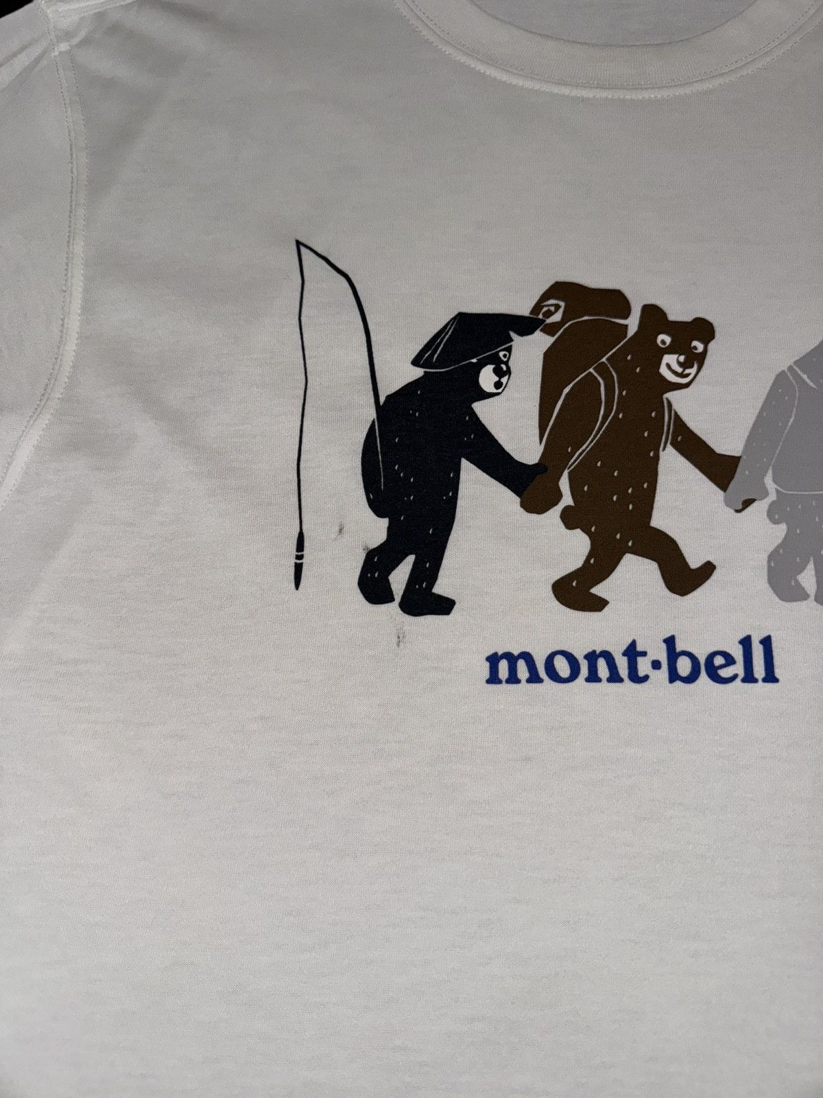 Montbell [M] 00s Montbell Japan Japanese Bear Graphic Sports T-Shirt Size US M / EU 48-50 / 2 - 3 Thumbnail