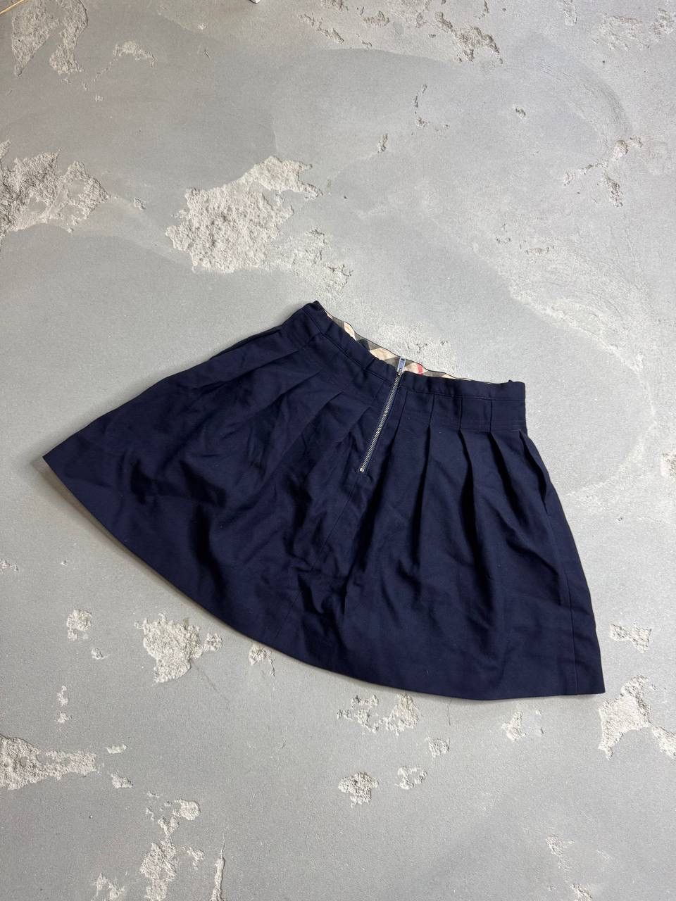 Burberry Burberry Mini Skirt Size 24" / US 00 / IT 34 - 2 Thumbnail