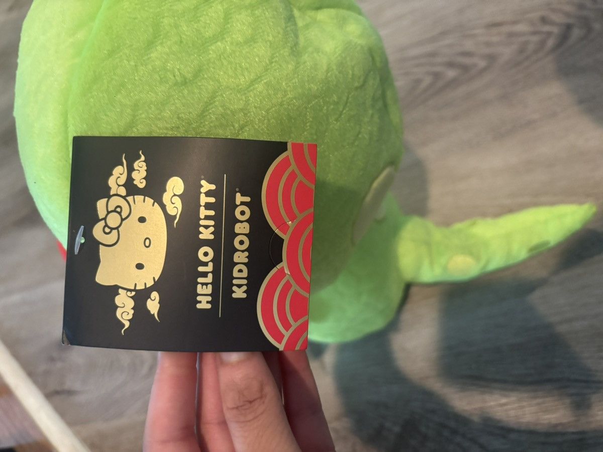 Kid Robot Kidrobot Hello Kitty 13-inch interactive plush Size ONE SIZE - 2 Thumbnail