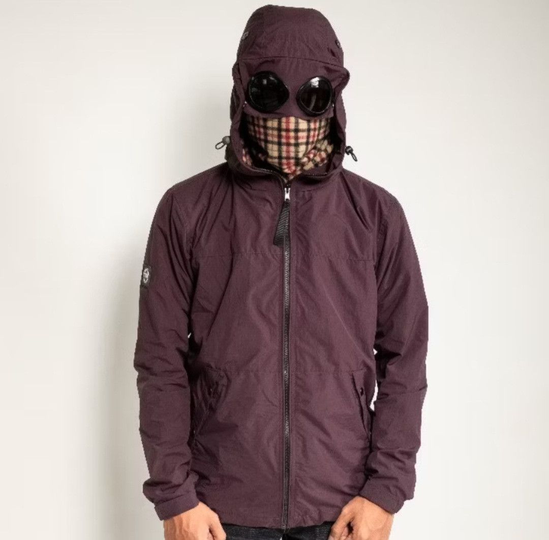 Japanese Brand 💥Casual maroon lens hoodie jacket Size US M / EU 48-50 / 2 - 1 Thumbnail
