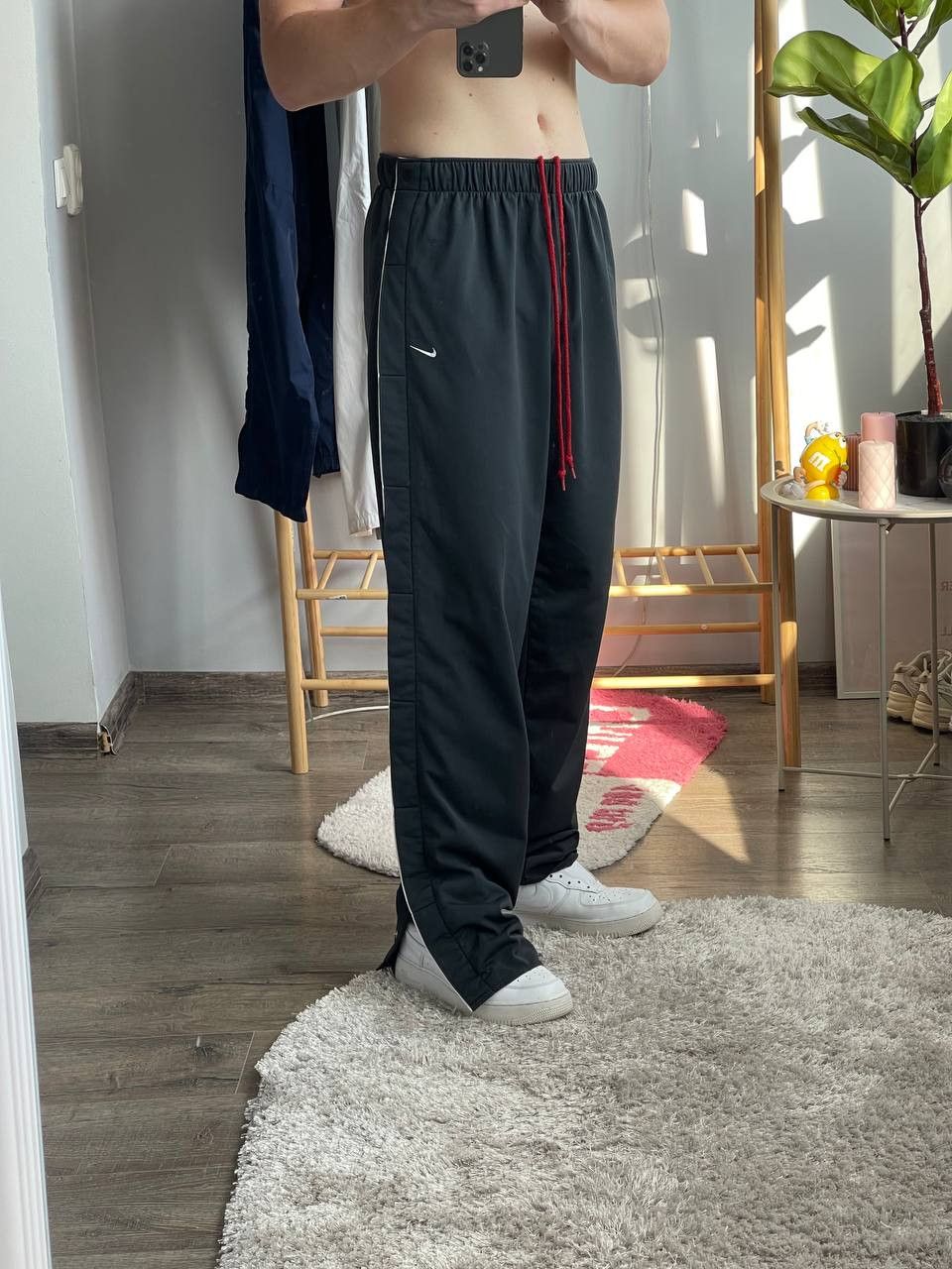 Nike × Streetwear × Vintage Nike Vintage Parachute Y2K Track Pants Hype L Size US 34 / EU 50 - 1 Thumbnail