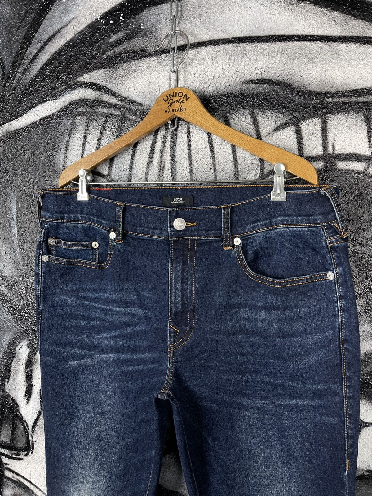 True Religion True Religion Rocco Relaxed Skinny Jeans Men’s Size 36/32 Size US 36 / EU 52 - 4 Thumbnail