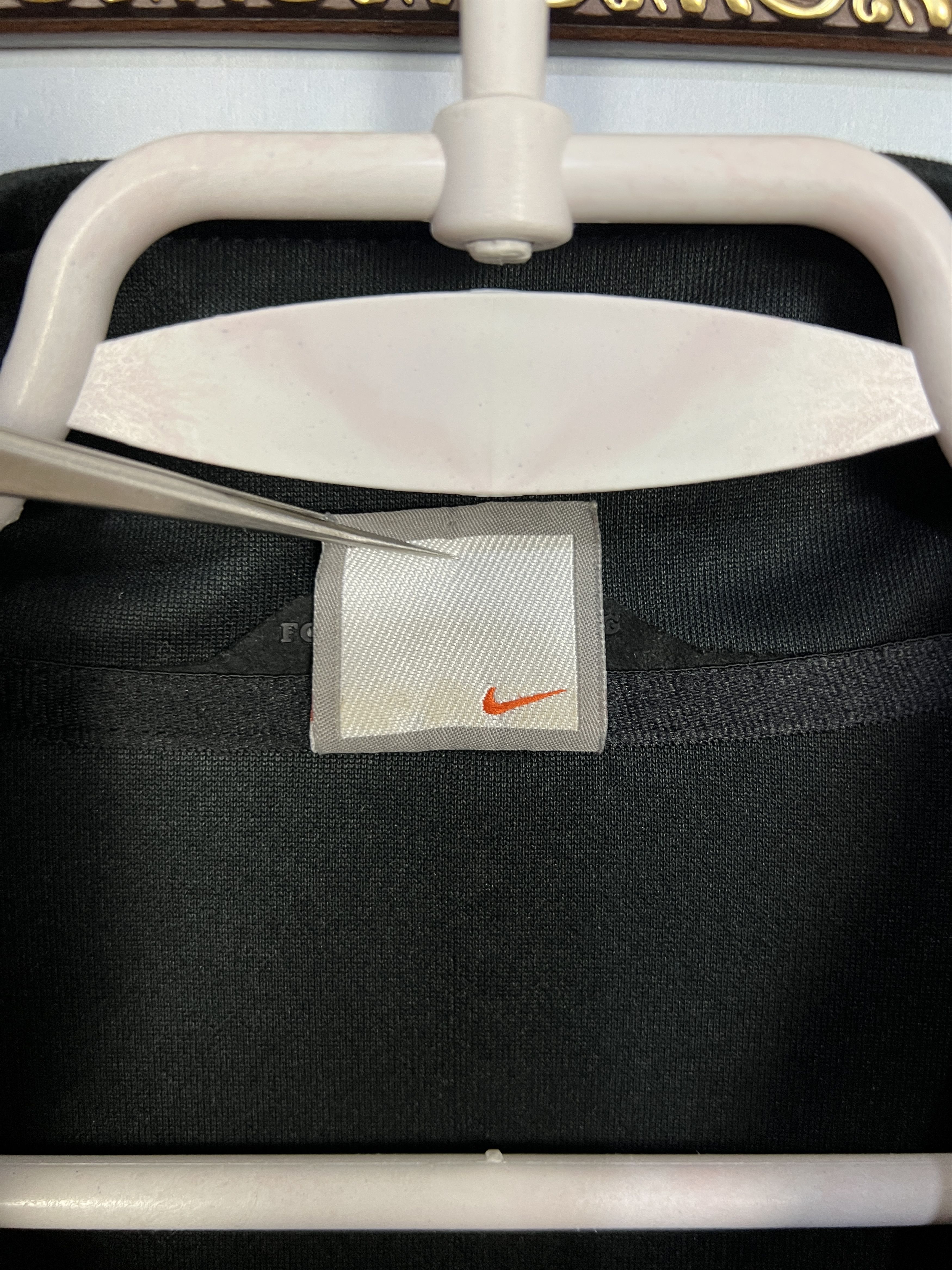 Nike Vintage Nike Manchester United Football Jacket Soccer Size US M / EU 48-50 / 2 - 9 Thumbnail