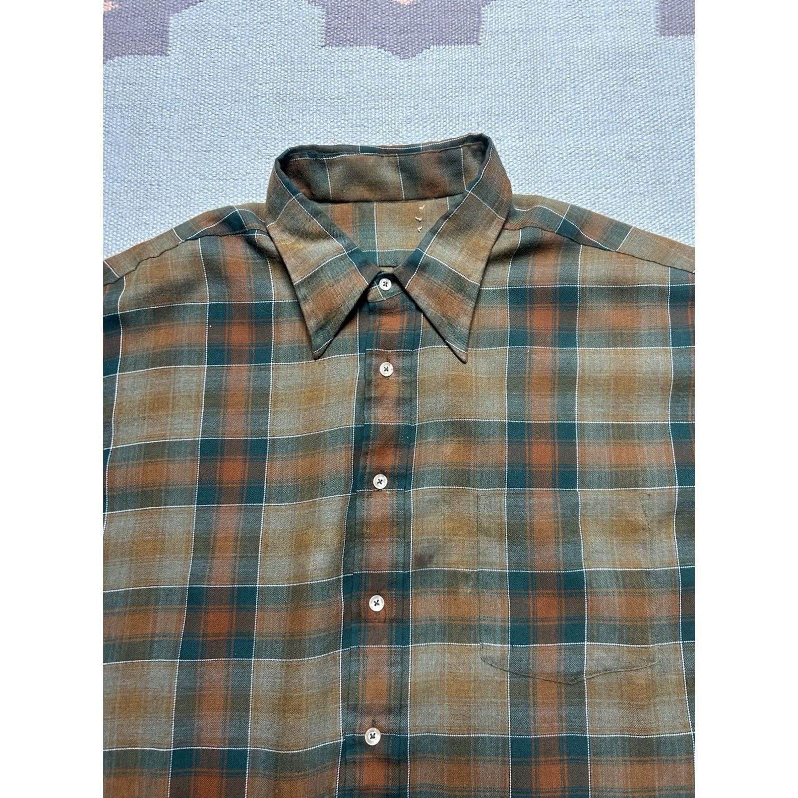 Vintage VINTAGE 1960s Long Sleeve Button Shirt Rayon Shadow Plaid Men’s XL Shirt Size US XL / EU 56 / 4 - 4 Thumbnail