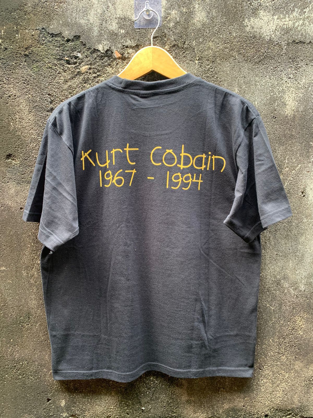 Japanese Brand Kurt Cobain 1967 - 1994 Size US L / EU 52-54 / 3 - 3 Thumbnail