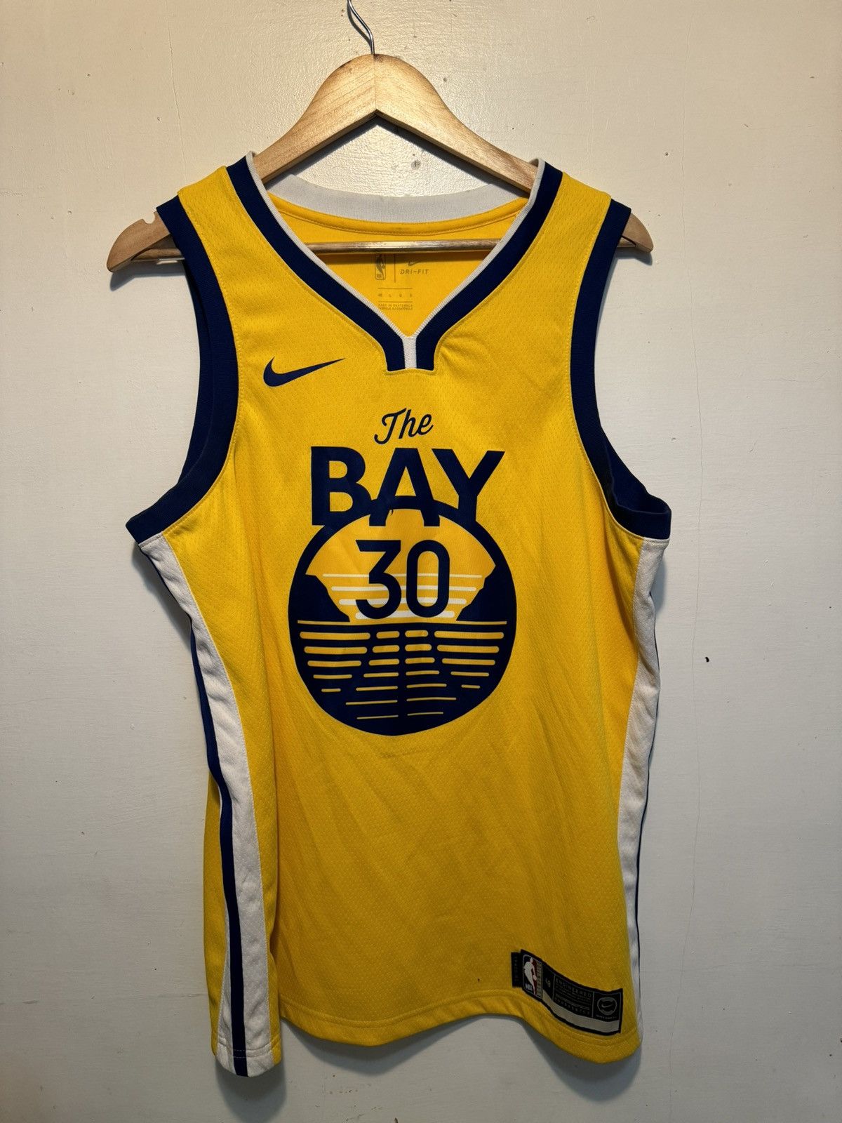 NBA × Nike Steph Curry “The Bay” Warriors Jersey 30 🐐 Size US L / EU 52-54 / 3 - 1 Thumbnail