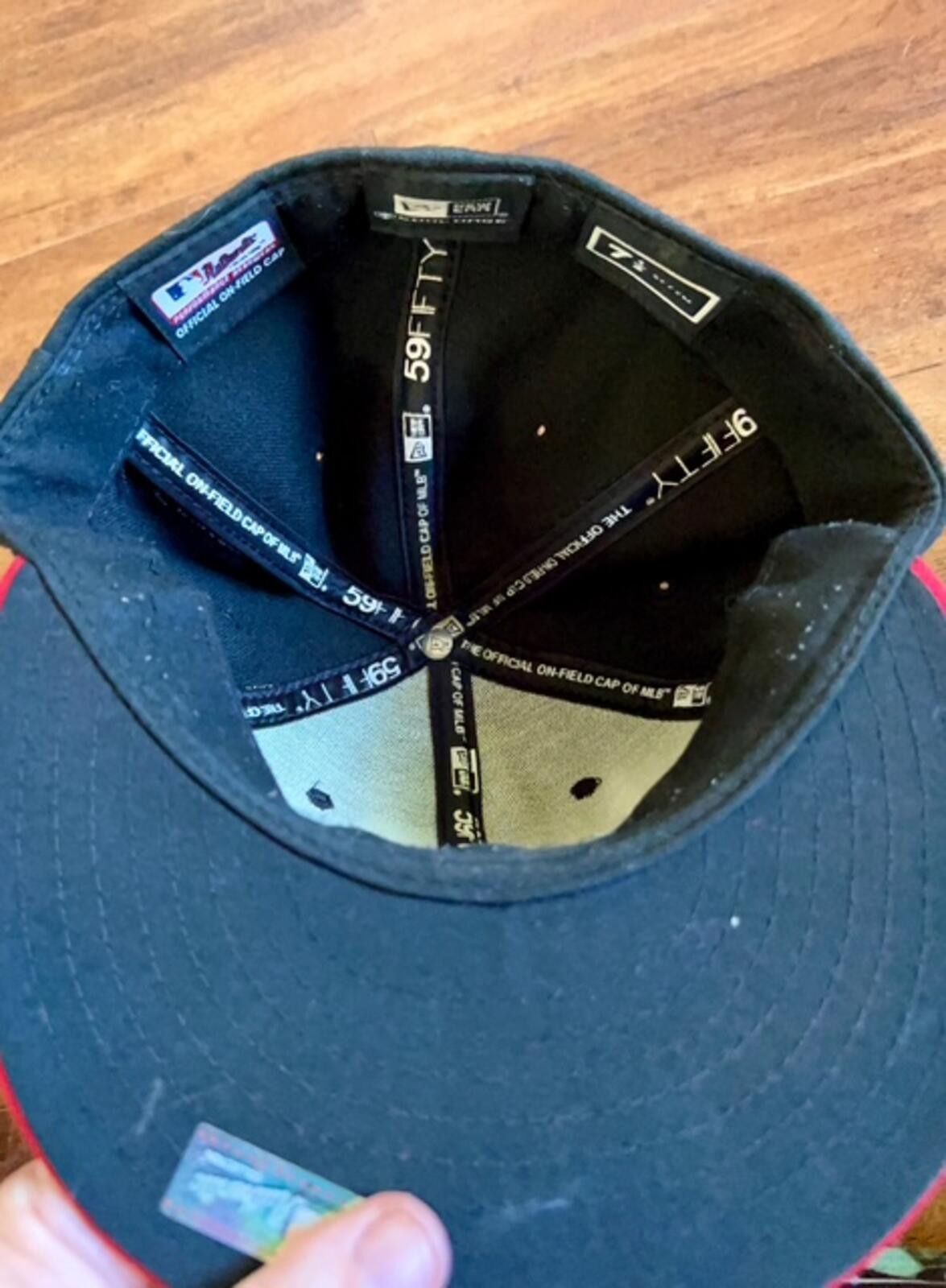New Era New Era 59FIFTY Cincinnati Reds Fitted Baseball Cap 7 1/4 Size ONE SIZE - 2 Thumbnail