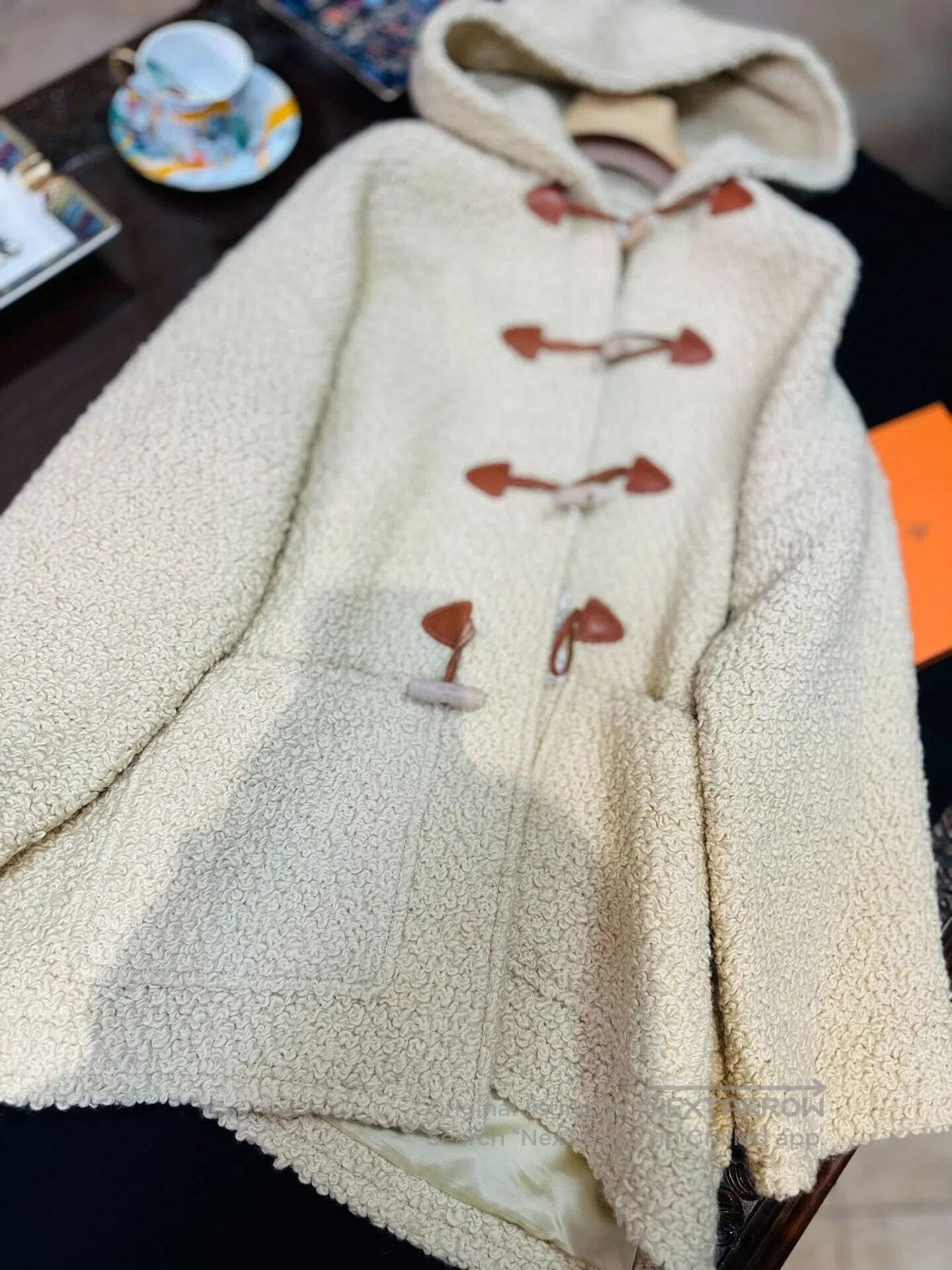 Celine Celine Horn Button Teddy Coat. Size XS / US 0-2 / IT 36-38 - 8 Thumbnail