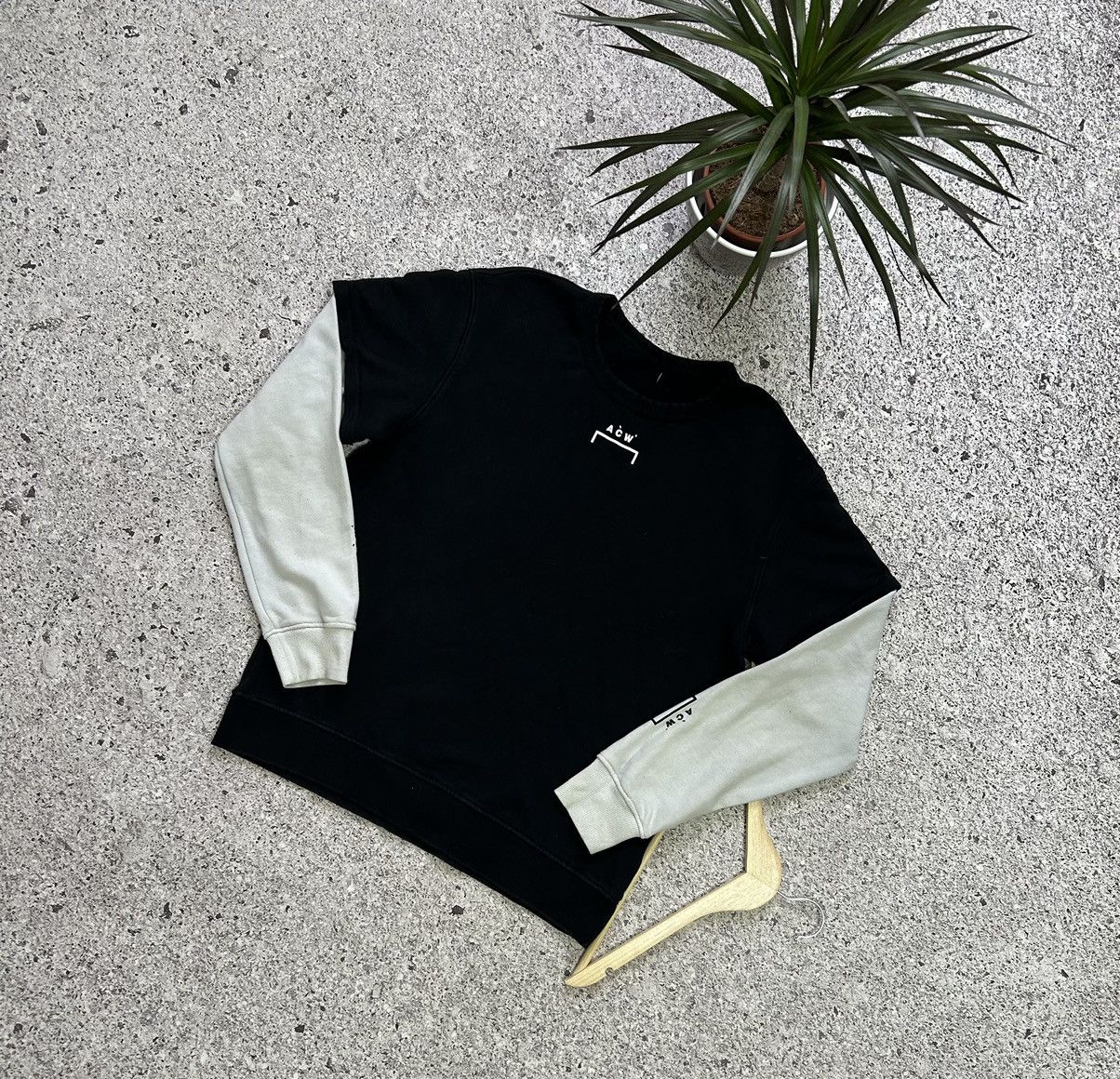 A-COLD-WALL* × Designer A Cold Wall Presented By Samuel Ross Crew Neck Sweatshirt Size US L / EU 52-54 / 3 - 1 Thumbnail