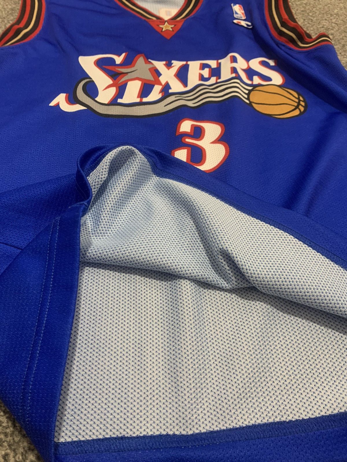 Champion × Vintage Vintage Champion NBA Sixers Iverson #3 Jersey Size US M / EU 48-50 / 2 - 4 Thumbnail