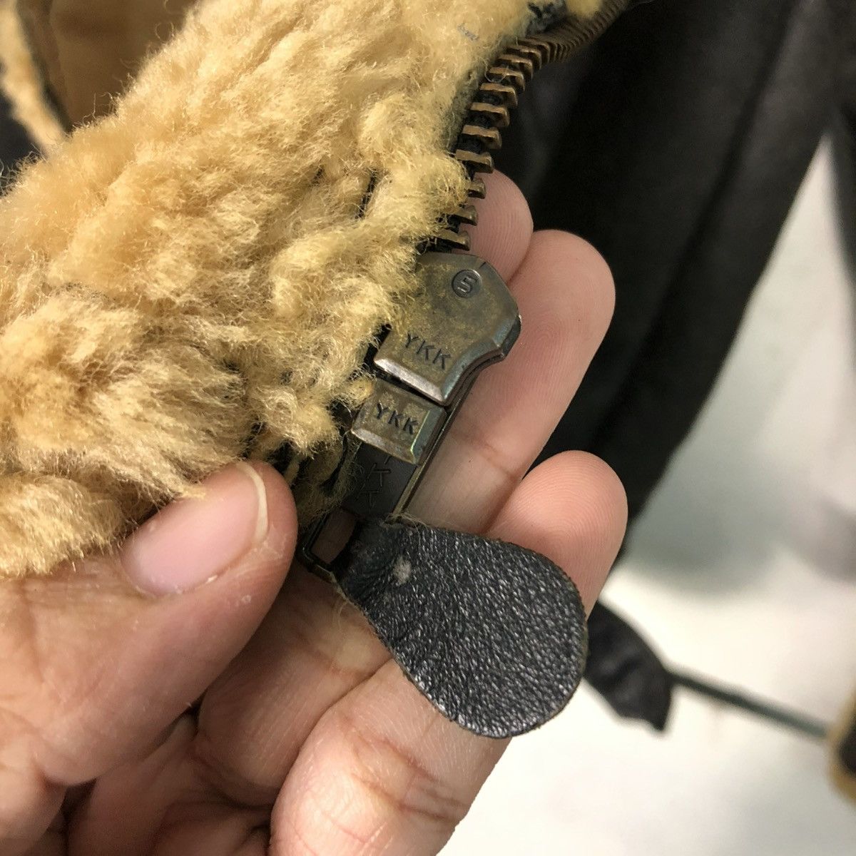 Canterbury of New Zealand 🔥VINTAGE GENUINE LEATHER JACKET SHEARLING CANTERBURY Size US M / EU 48-50 / 2 - 19 Thumbnail