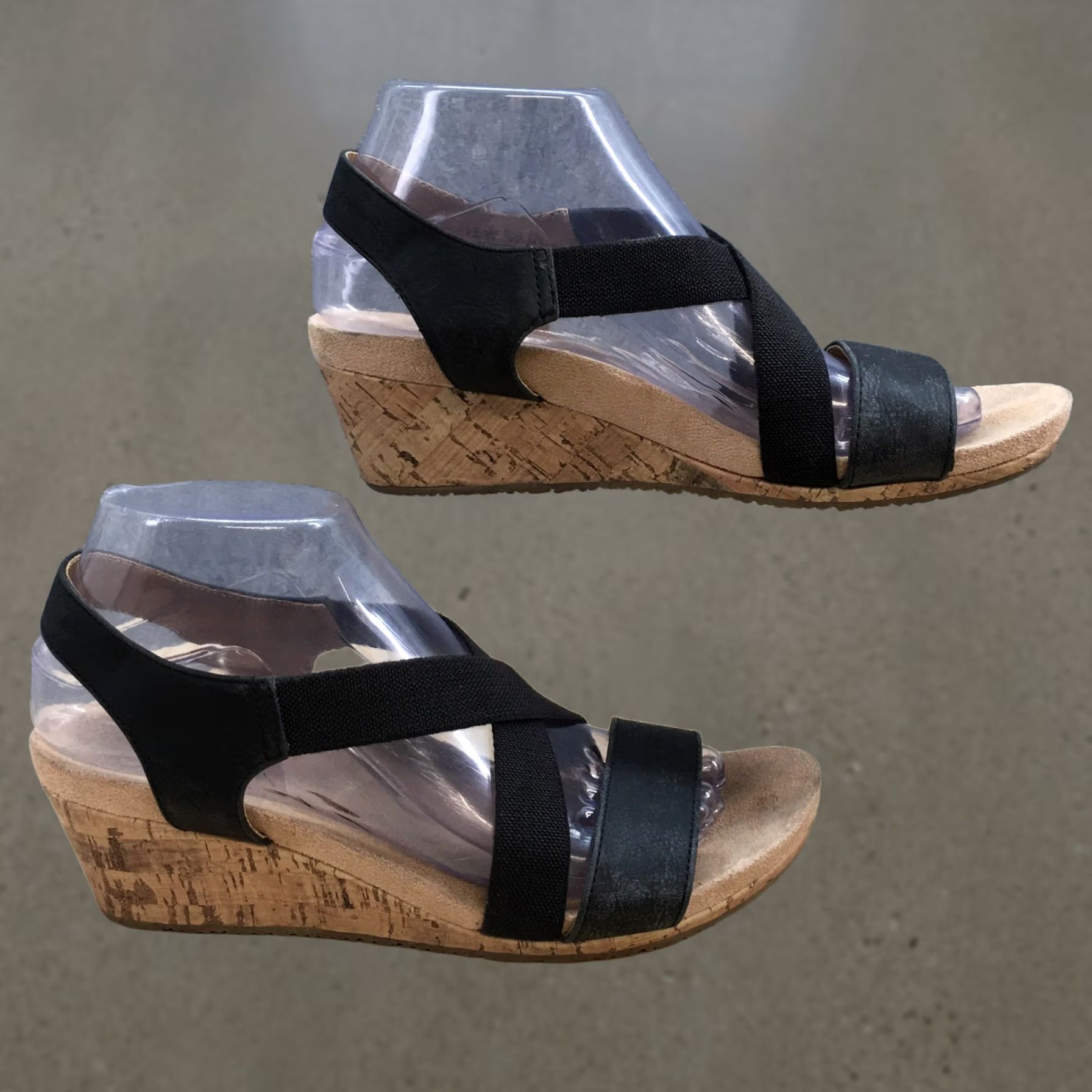 Vintage LifeStride Sandals Womens 7.5 M Black Wedge Slingback Crisscross Strap Comfort Size US 8 / IT 38 - 1 Thumbnail