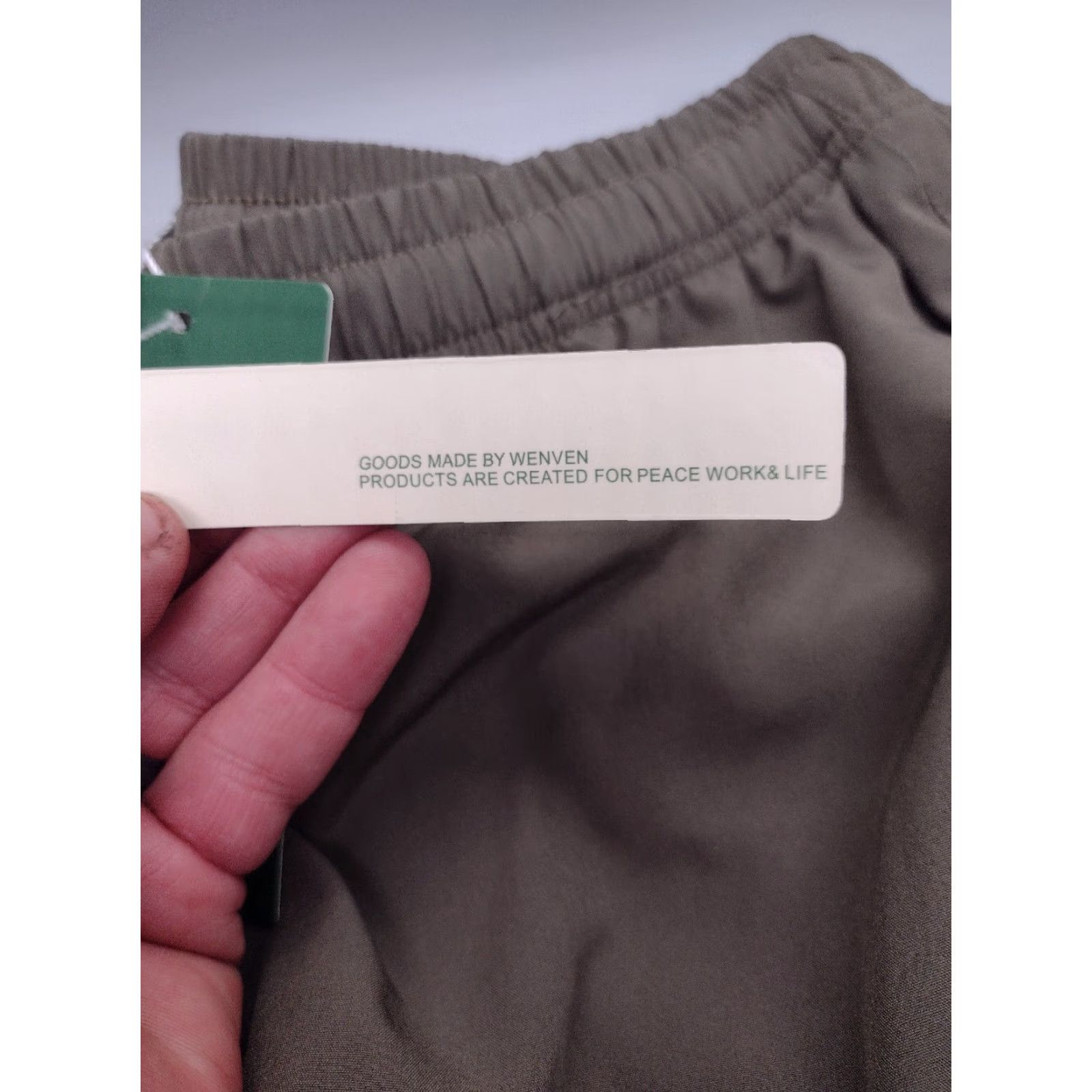 Vintage WenVen Outdoor Sport Men's Hiking Shorts Athletic Fit 3XL Green NWT Rain- and Breathable, Adjustable Waist, Inseam 6" Size US 39 - 5 Thumbnail