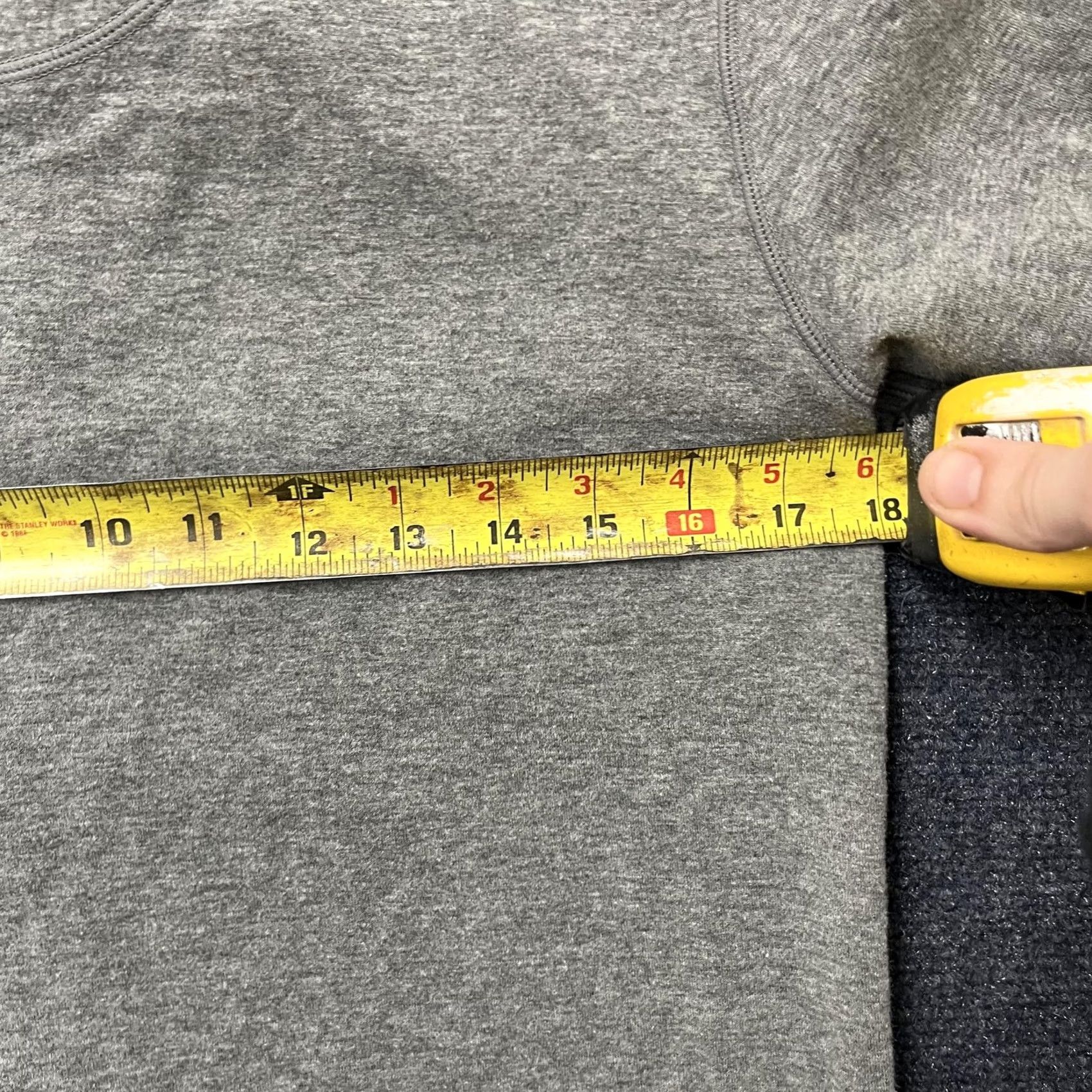 Tommy Bahama Tommy Bahama Fleece Quarter Zip Sweatshirt - Mens Small Gray - Pre-Owned Size US S / EU 44-46 / 1 - 4 Thumbnail