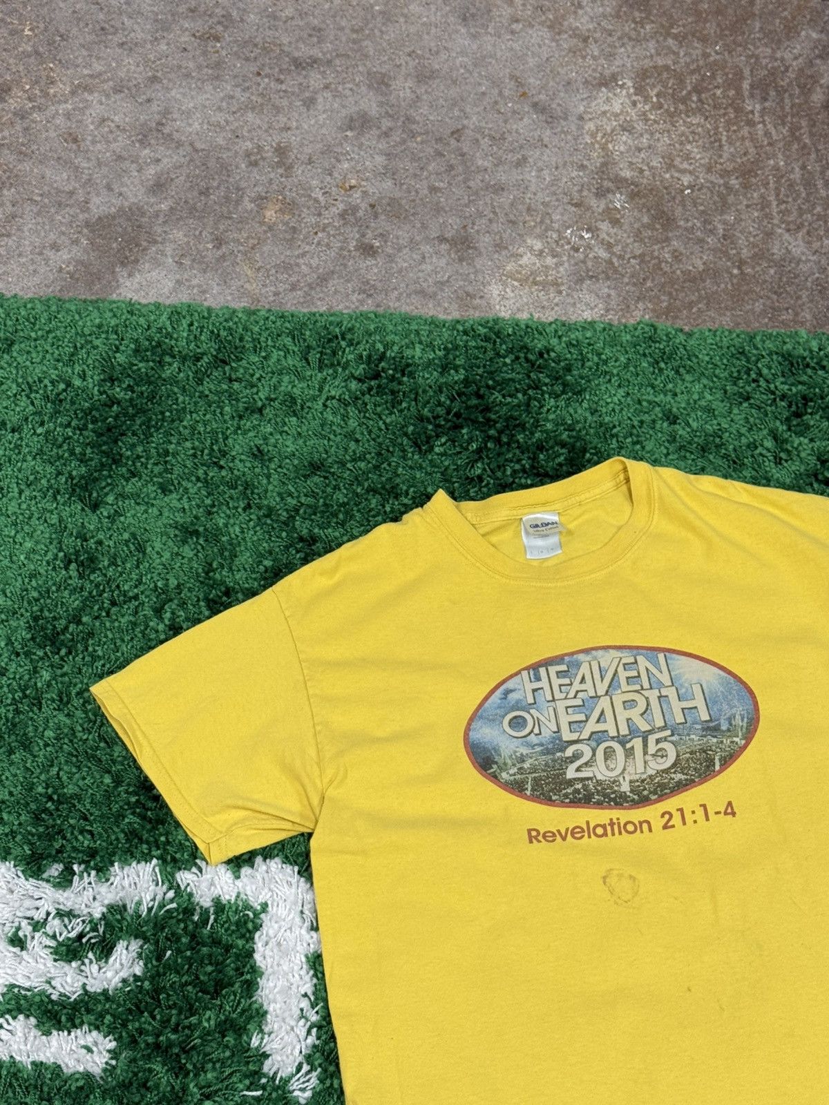 Vintage Vintage Heaven on Earth Oval Logo Dooms Day Distressed Tee Size US L / EU 52-54 / 3 - 3 Thumbnail