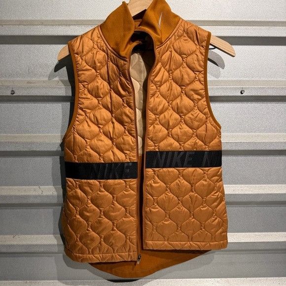 Nike New Nike Aerolayer Women's Running Vest Sz Small S Size S / US 4 / IT 40 - 8 Thumbnail