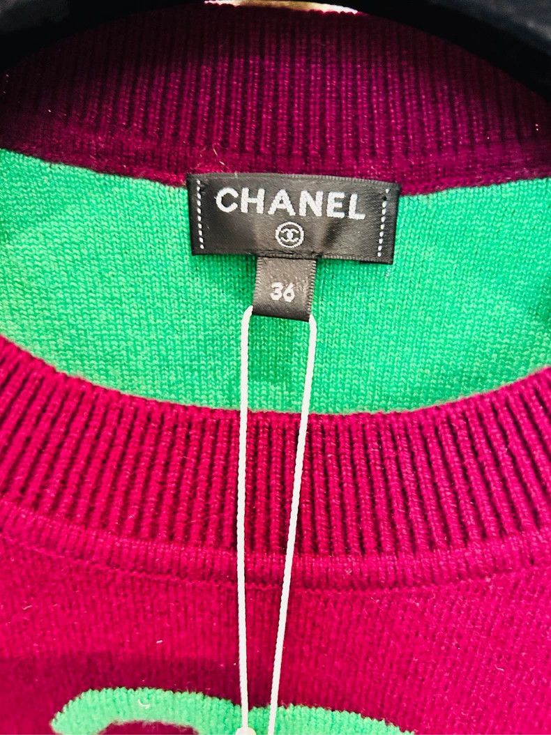 Chanel Chanel Full logo sweater Size XS / US 0-2 / IT 36-38 - 3 Thumbnail