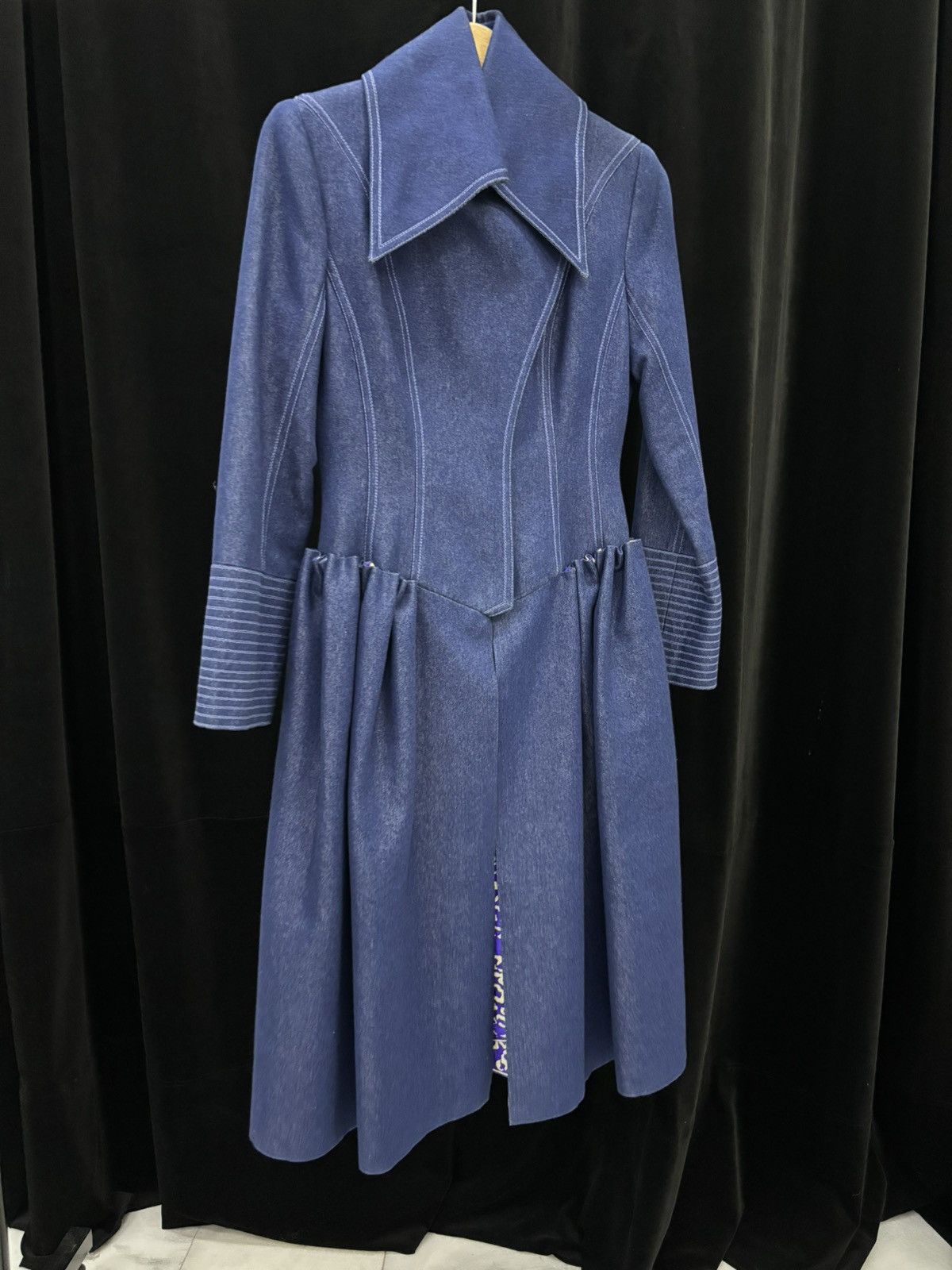 Vintage Bernard Chandran (women’s denim) Size M / US 6-8 / IT 42-44 - 1 Thumbnail