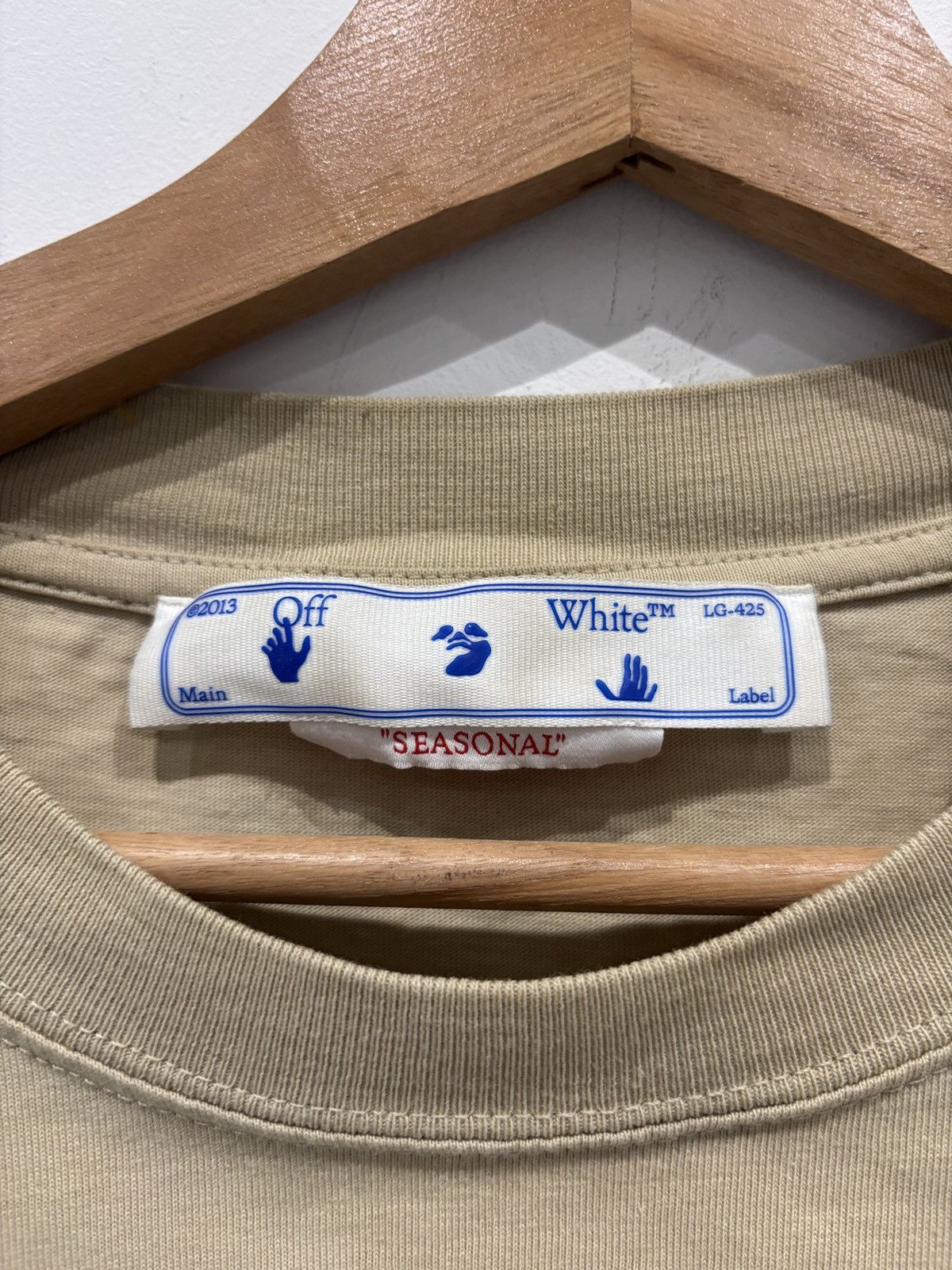 Off-White Off-White Graffiti Logo Shirt Tan Size: M Size US M / EU 48-50 / 2 - 4 Thumbnail