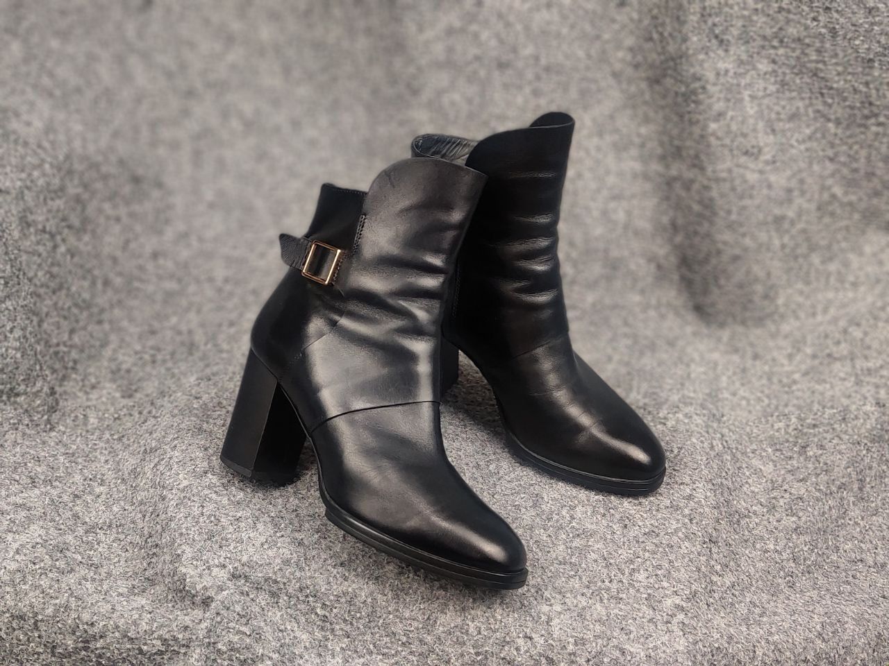 Tod's Tod's Design elegant black leather ankle Zip Boots Shoes Size US 7.5 / IT 37.5 - 17 Thumbnail