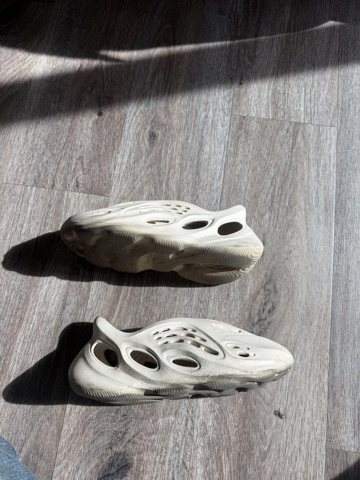Yeezy Yeezy Foam Runners Size US 7 / IT 37 - 5 Thumbnail