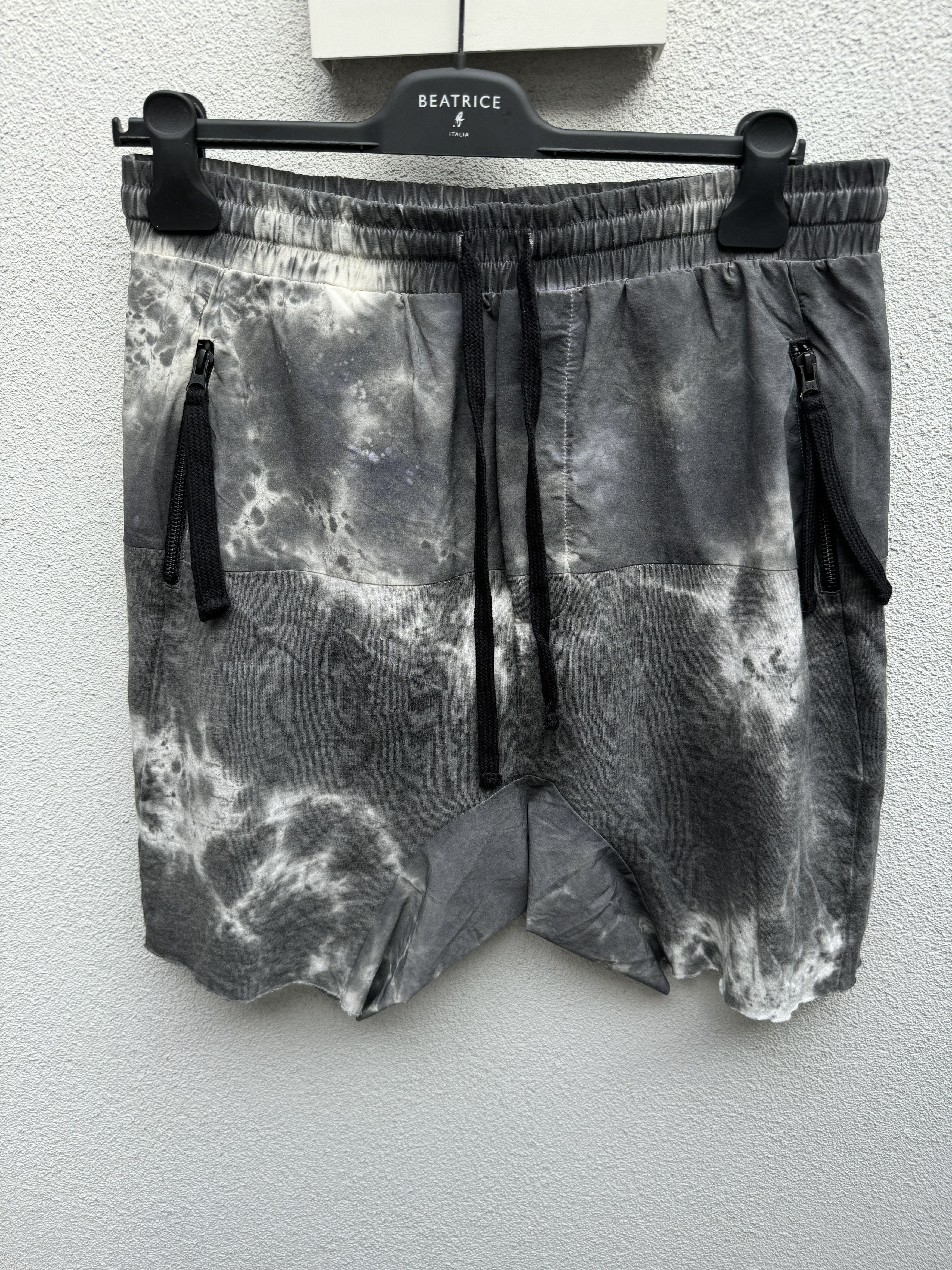 Thom Krom Thom Krom Grey White Purple Marble Tie Dye Shorts M Size US 32 / EU 48 - 1 Thumbnail