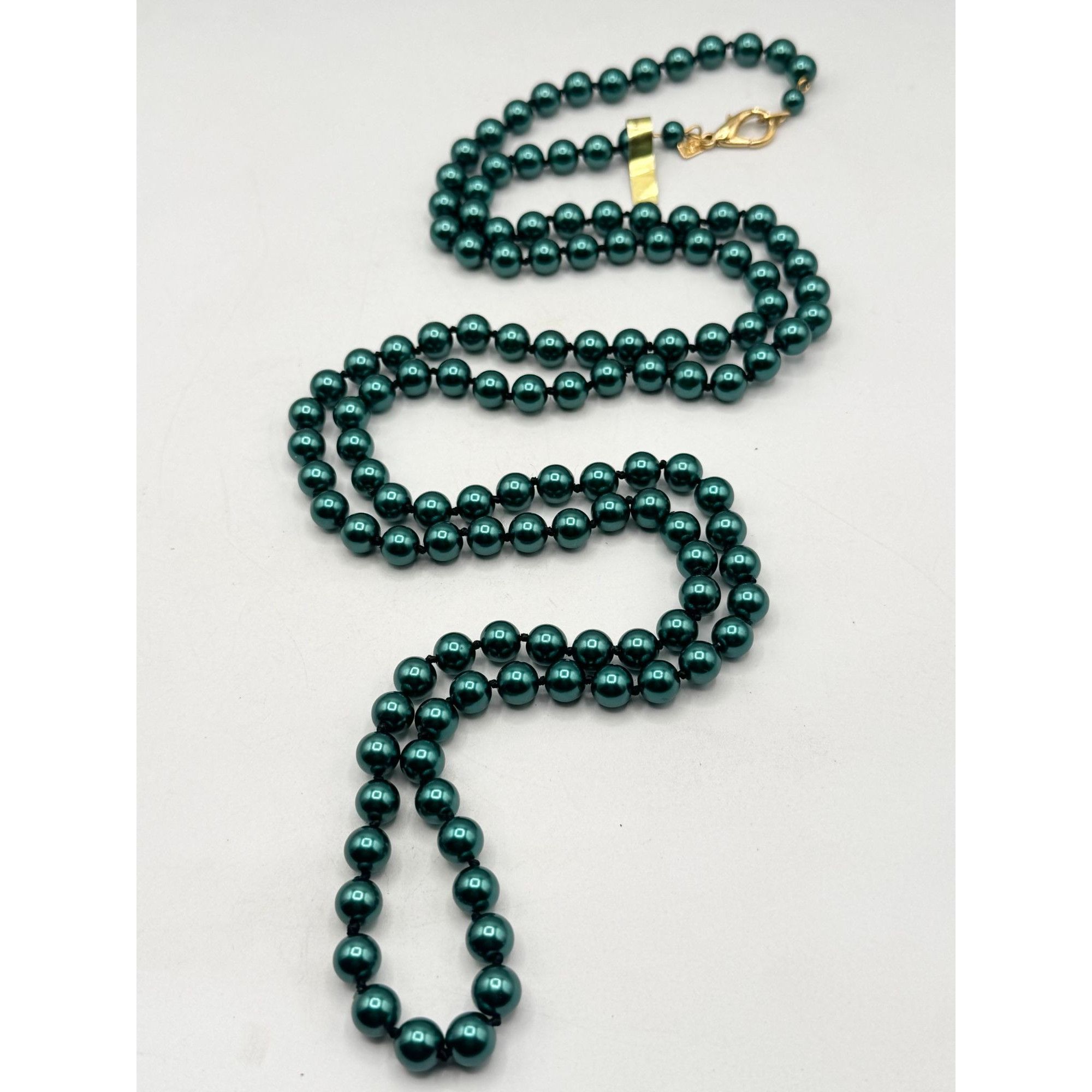 Vintage LR Lady Remington Metallic Green Beaded Necklace Size ONE SIZE - 2 Thumbnail