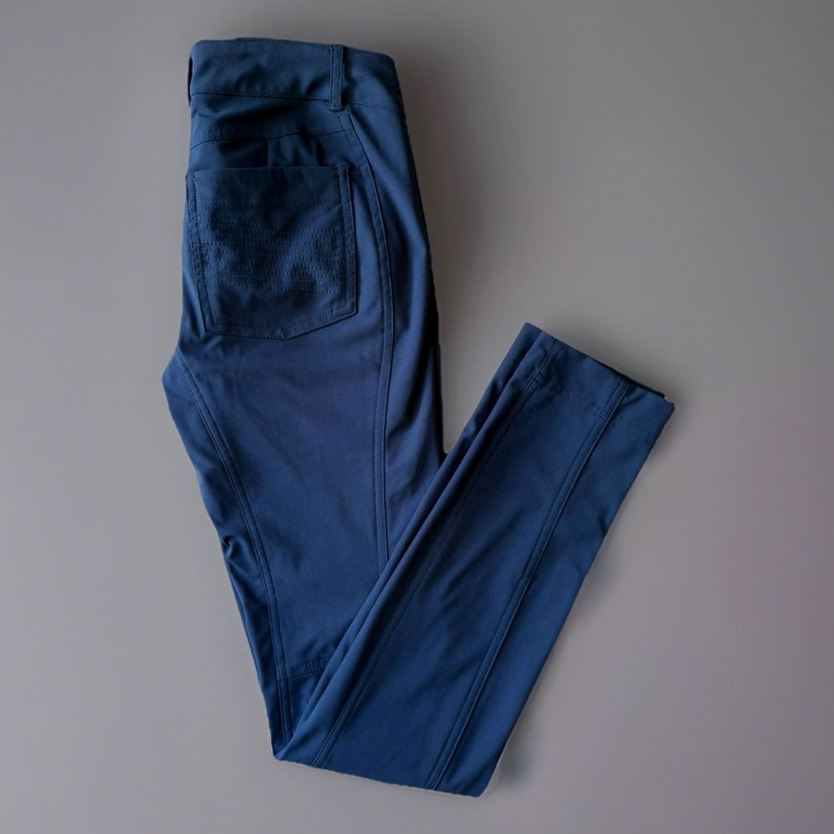 Lululemon Lululemon Pants Women's 4 Navy City Sleek Utility Workwear Dress Pants, Regular, 32 Inseam, 90s, Logo, Pockets, Flat Front, Tapered Size 27" / US 4 / IT 40 - 2 Thumbnail