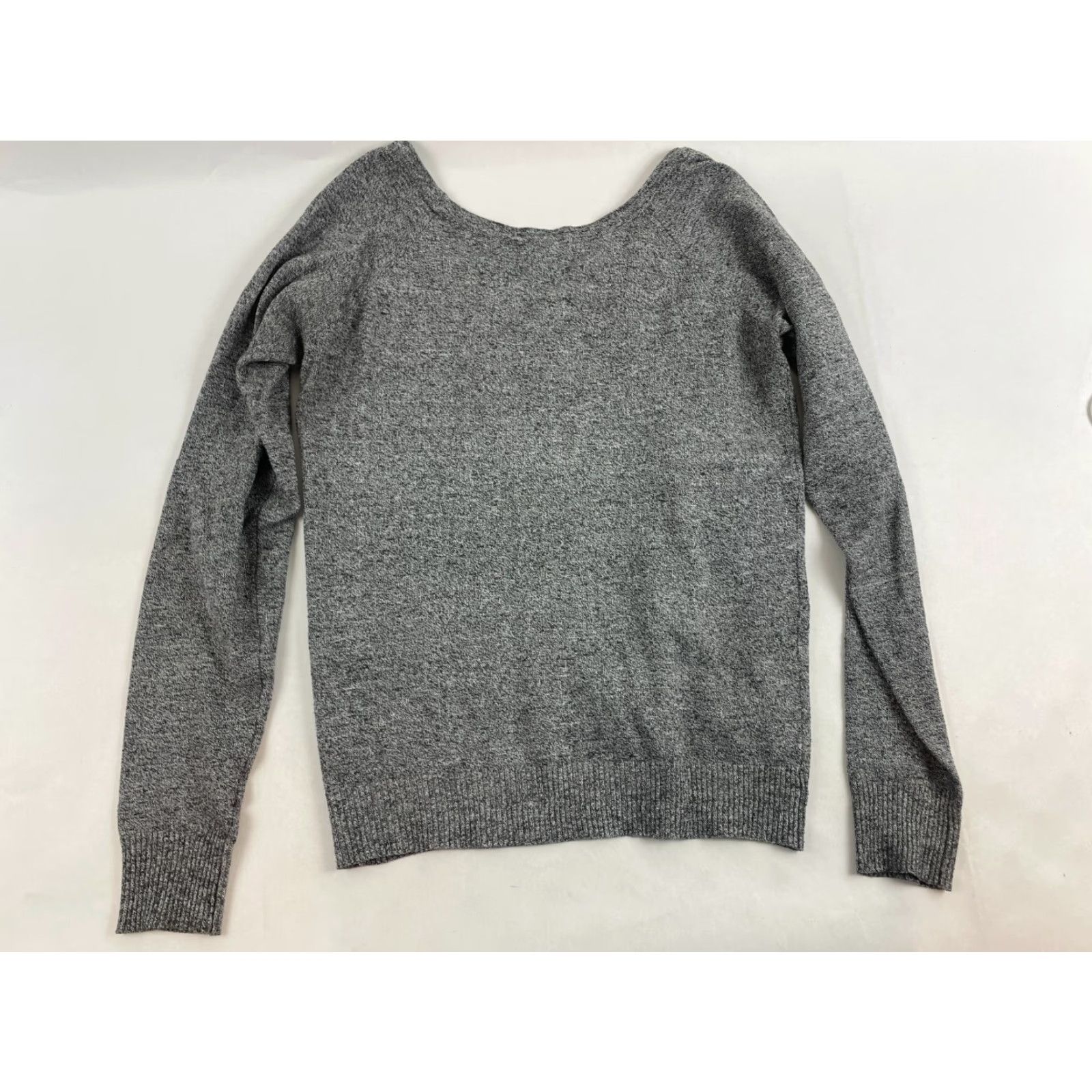 Vintage Poof Sweater Women’s Size S Gray Pullover Crew Neck Long Sleeve Casual Modern Fall Winter Size S / US 4 / IT 40 - 2 Thumbnail