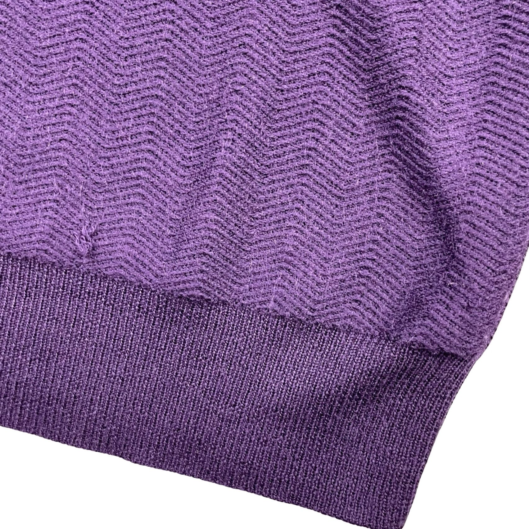 Bloomingdale's Bloomingdales Men's Sweater Large Purple 100% Wool V-Neck Pullover Size US L / EU 52-54 / 3 - 7 Thumbnail