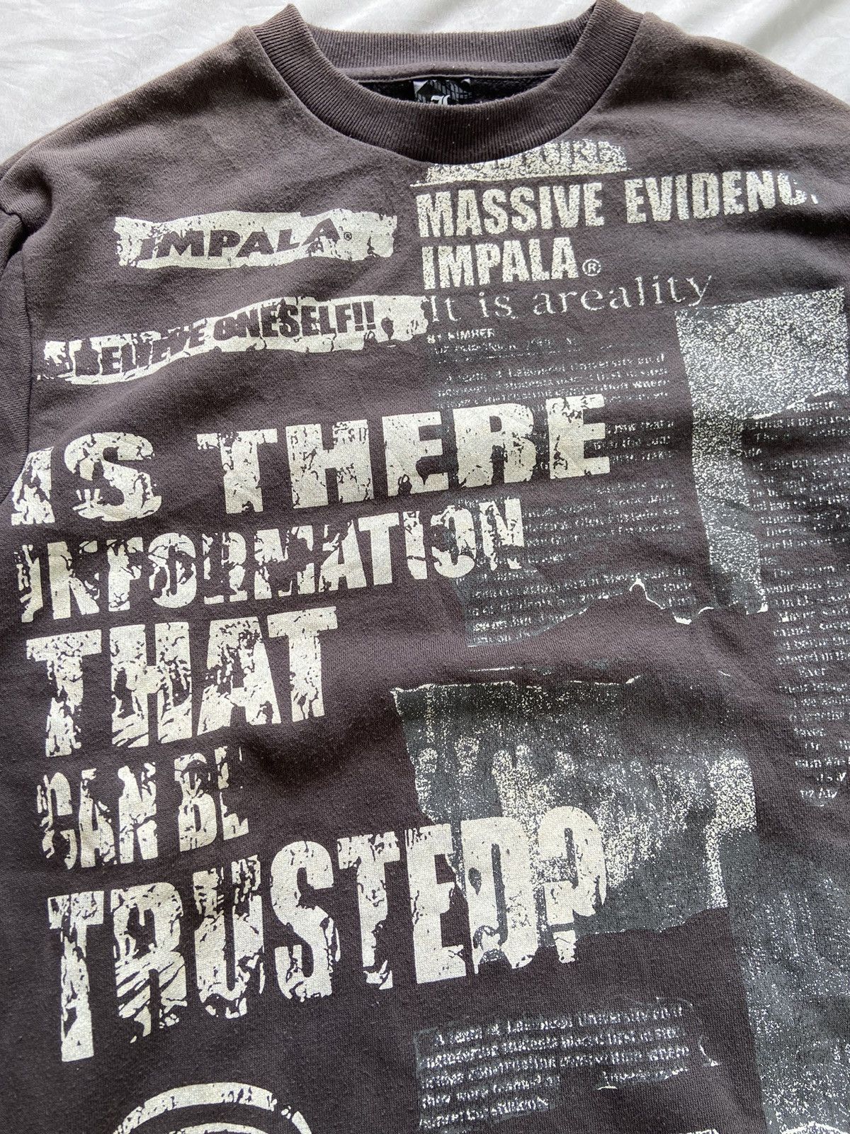 Isamu Katayama Backlash MASSIVE EVIDENCE IMPALA IT IS AREALITY SWEATSHIRT Size US L / EU 52-54 / 3 - 4 Thumbnail
