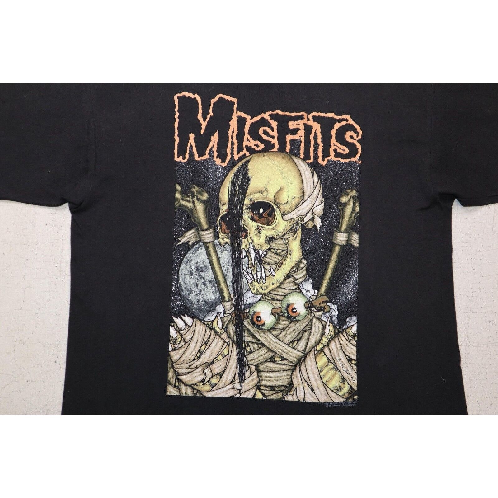 Hanes Vintage 90s Misfits Pushead T Shirt Here Comes Dead Vampire Size US XL / EU 56 / 4 - 6 Thumbnail