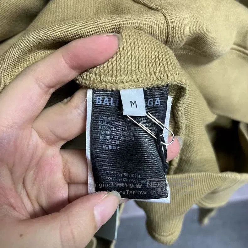 Balenciaga Balenciaga Logo Letter Hooded Sweatshirt. Size US M / EU 48-50 / 2 - 4 Thumbnail