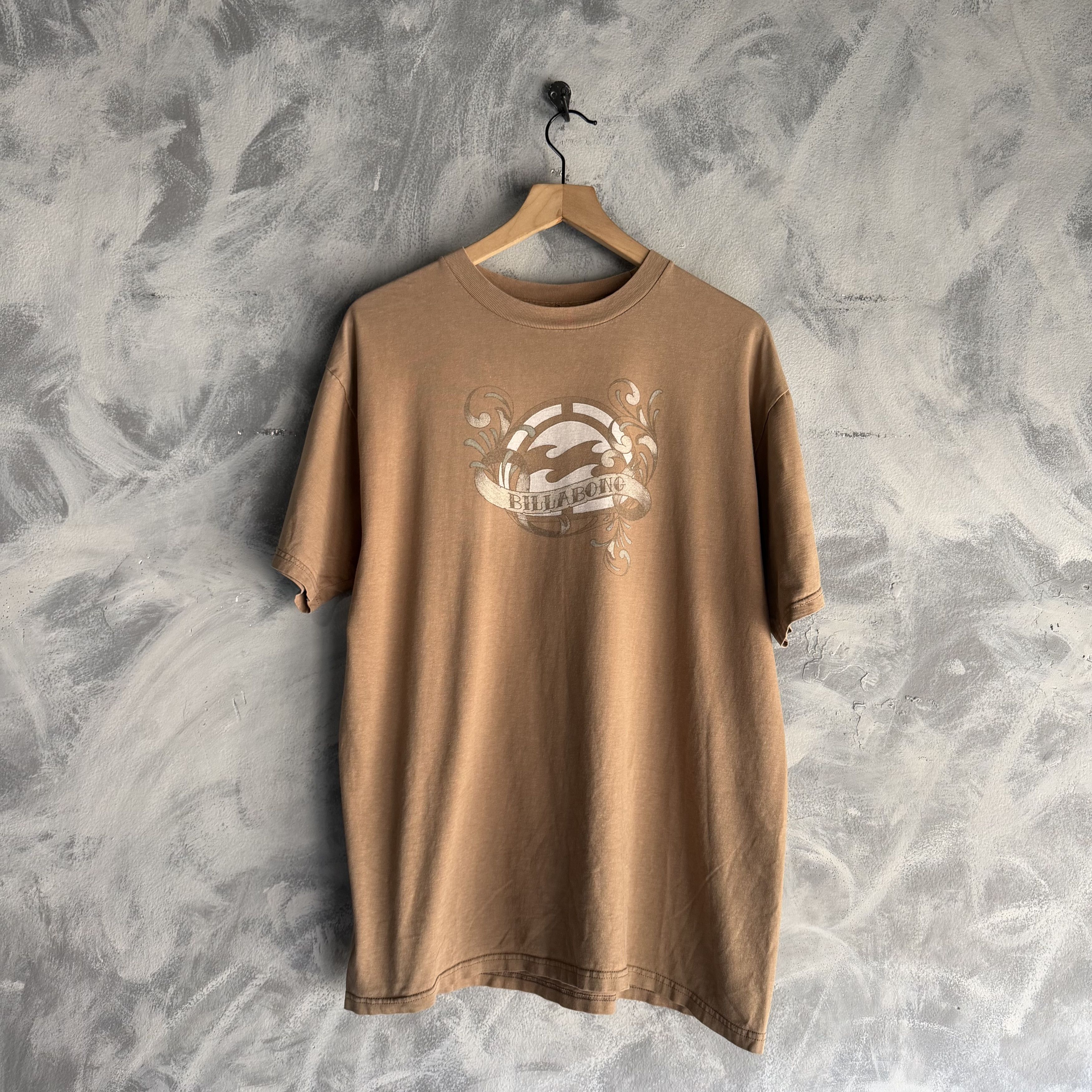Billabong Vtg Billabong T Shirt Mens Brown 90s Y2K Faded Surf Skate Size US L / EU 52-54 / 3 - 1 Thumbnail