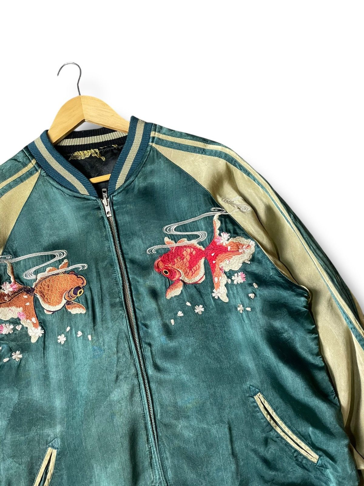 Vintage Japanese Classic Script Goldfish Embroidered Sukajan (105) Size US XL / EU 56 / 4 - 3 Thumbnail