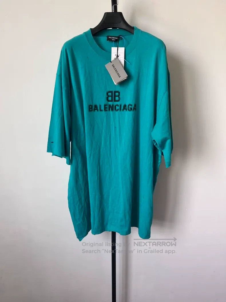 Balenciaga Balenciaga Mosaic Fuzzy Logo BB Letter Loose Hole Distress Size US L / EU 52-54 / 3 - 1 Thumbnail