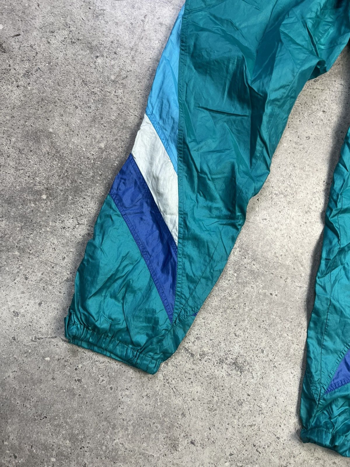 Adidas Adidas Track Suit Vintage Adiolor Firebird Jacket Size US M / EU 48-50 / 2 - 15 Thumbnail